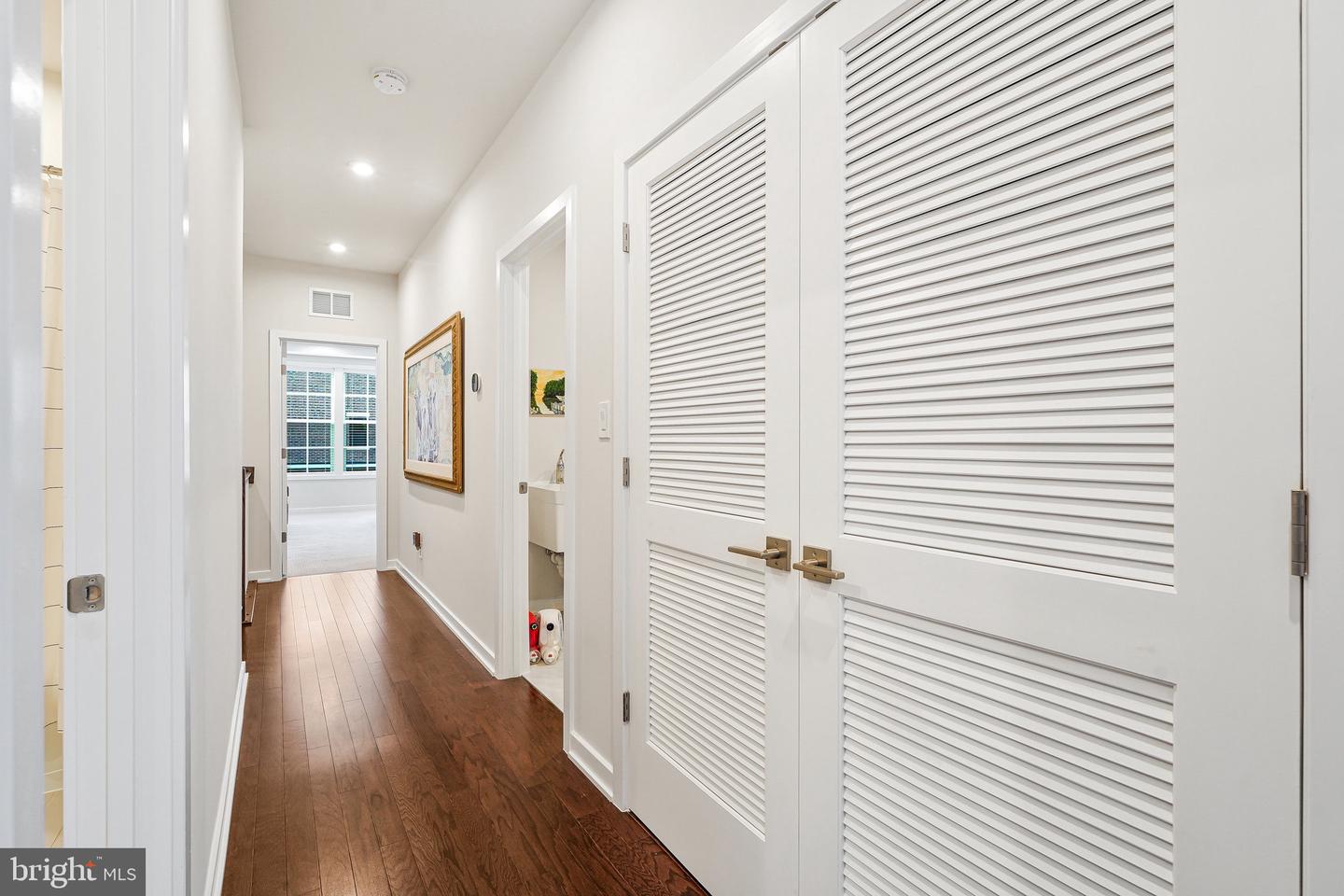 7405 BACKETT WOOD TER, MCLEAN, Virginia 22102, 3 Bedrooms Bedrooms, ,2 BathroomsBathrooms,Residential,For sale,7405 BACKETT WOOD TER,VAFX2262802 MLS # VAFX2262802