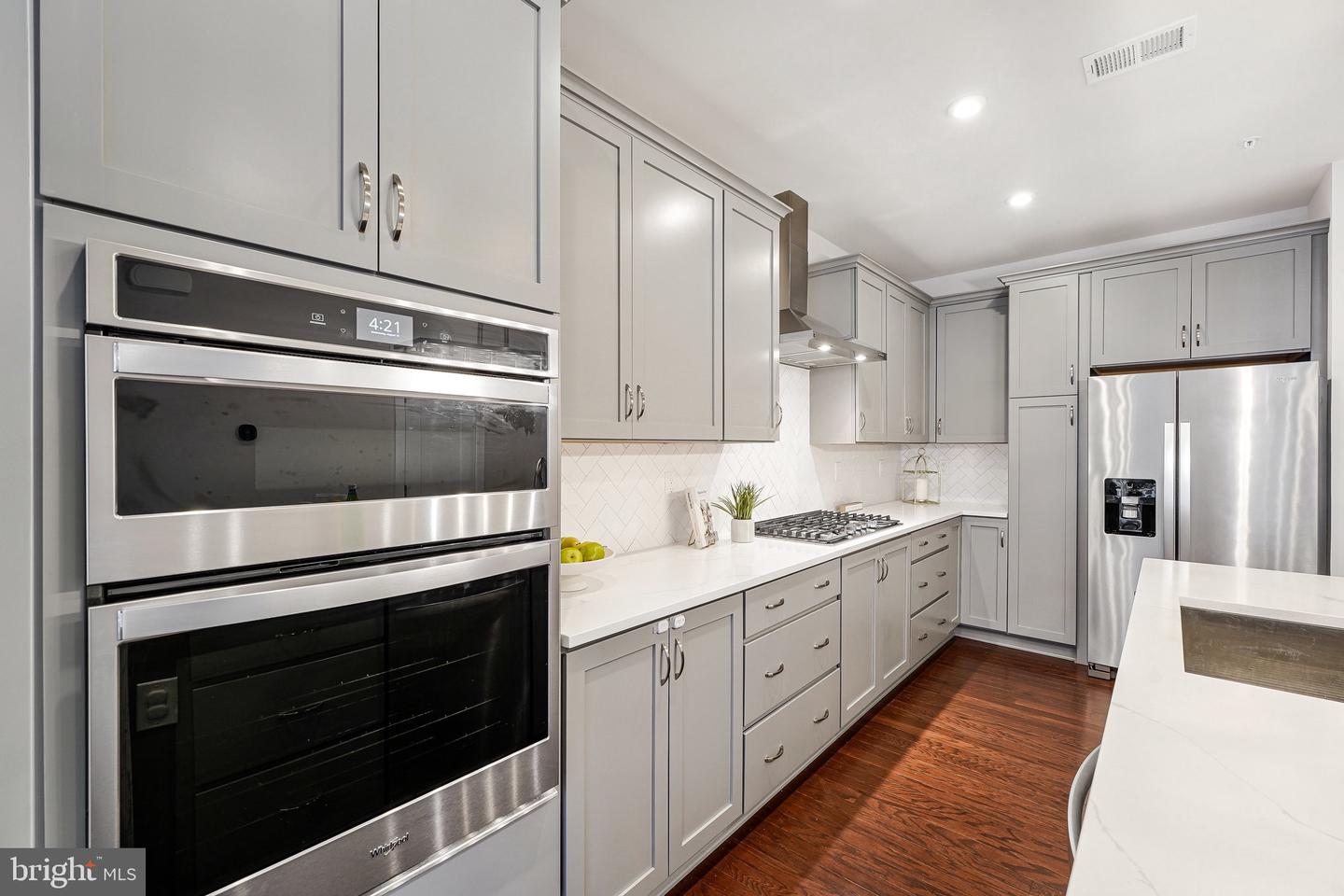 7405 BACKETT WOOD TER, MCLEAN, Virginia 22102, 3 Bedrooms Bedrooms, ,2 BathroomsBathrooms,Residential,For sale,7405 BACKETT WOOD TER,VAFX2262802 MLS # VAFX2262802