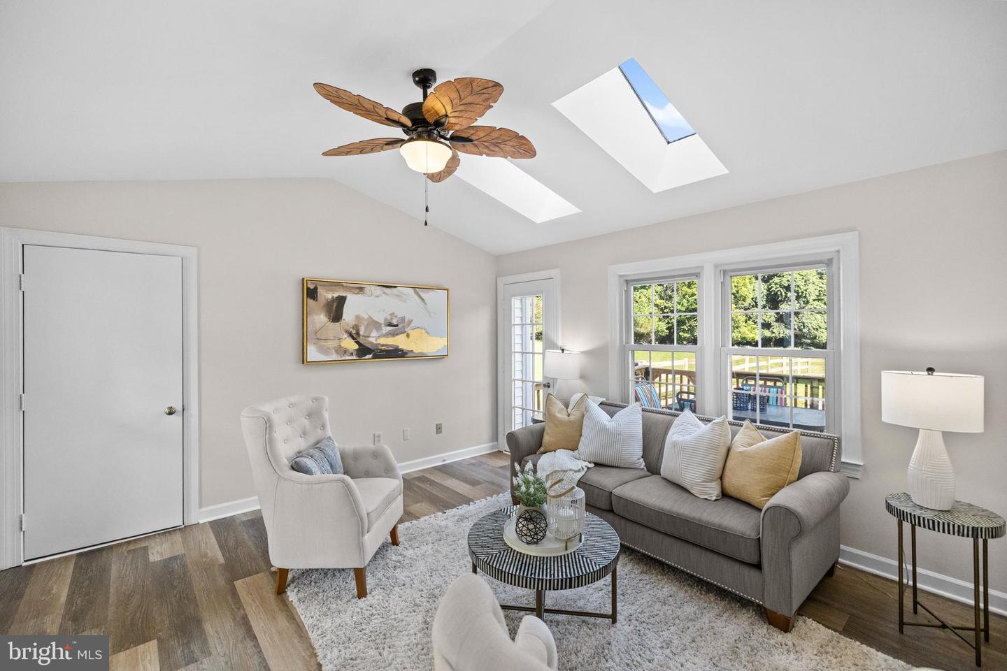 4477 LYNN FOREST DR, GAINESVILLE, Virginia 20155, 4 Bedrooms Bedrooms, ,2 BathroomsBathrooms,Residential,For sale,4477 LYNN FOREST DR,VAPW2102278 MLS # VAPW2102278