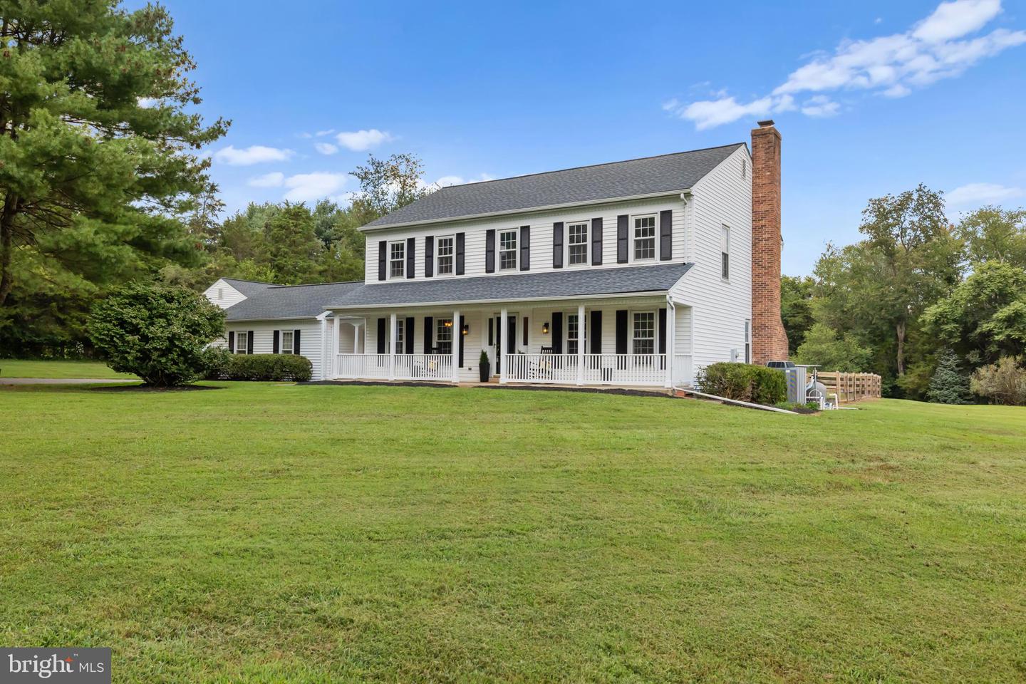 4477 LYNN FOREST DR, GAINESVILLE, Virginia 20155, 4 Bedrooms Bedrooms, ,2 BathroomsBathrooms,Residential,For sale,4477 LYNN FOREST DR,VAPW2102278 MLS # VAPW2102278