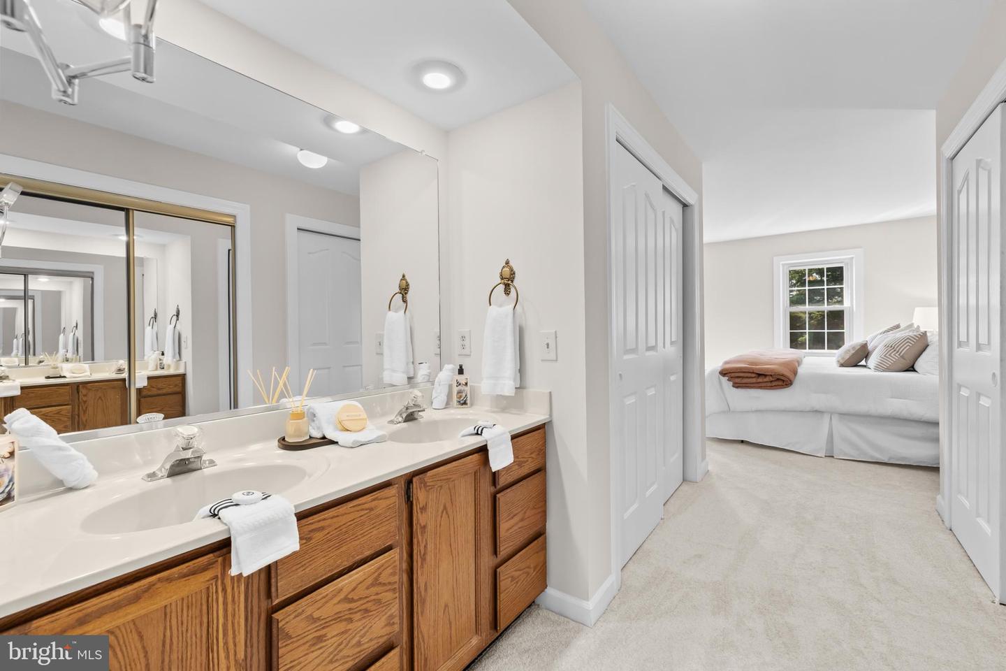 4477 LYNN FOREST DR, GAINESVILLE, Virginia 20155, 4 Bedrooms Bedrooms, ,2 BathroomsBathrooms,Residential,For sale,4477 LYNN FOREST DR,VAPW2102278 MLS # VAPW2102278