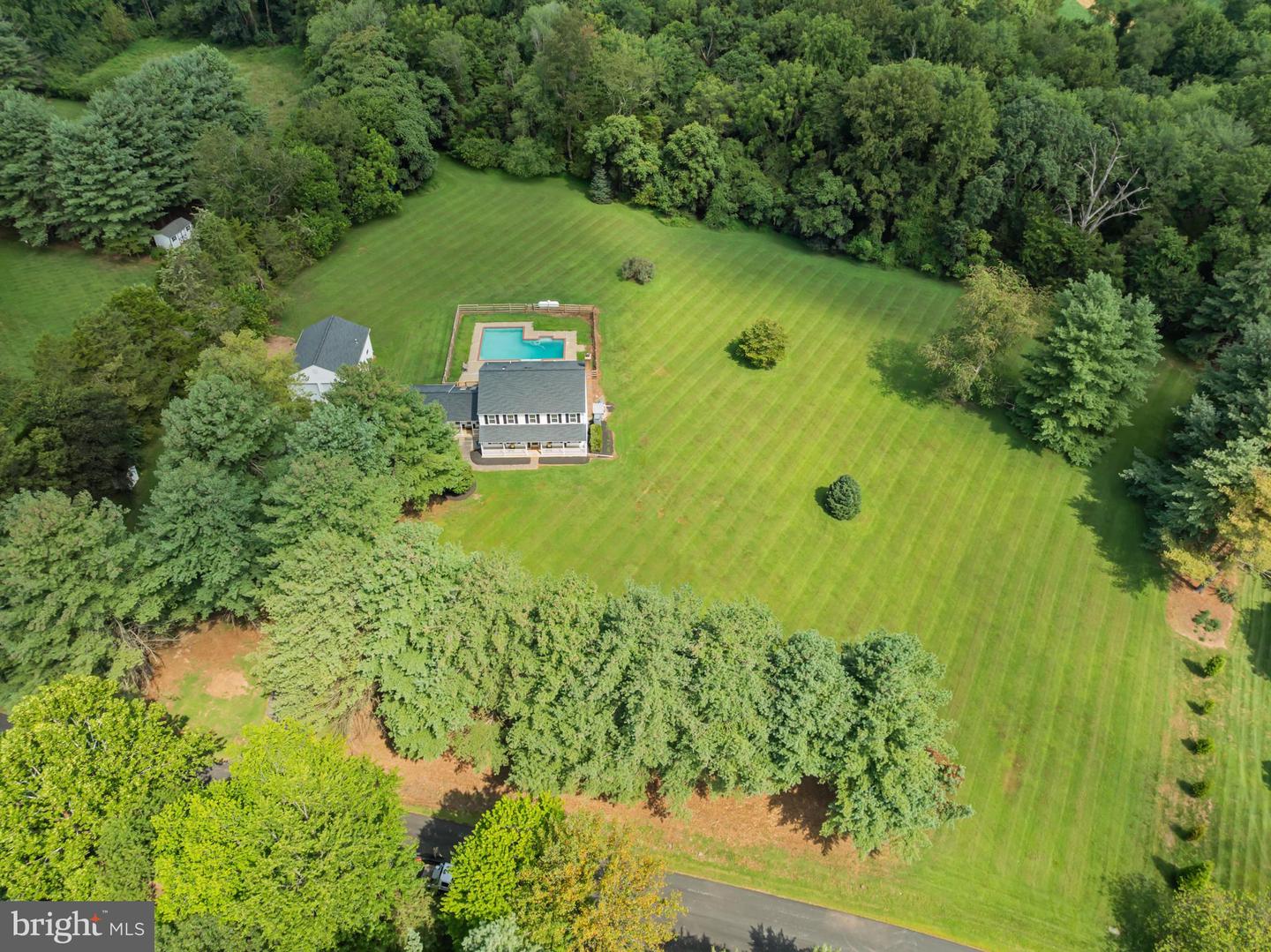 4477 LYNN FOREST DR, GAINESVILLE, Virginia 20155, 4 Bedrooms Bedrooms, ,2 BathroomsBathrooms,Residential,For sale,4477 LYNN FOREST DR,VAPW2102278 MLS # VAPW2102278