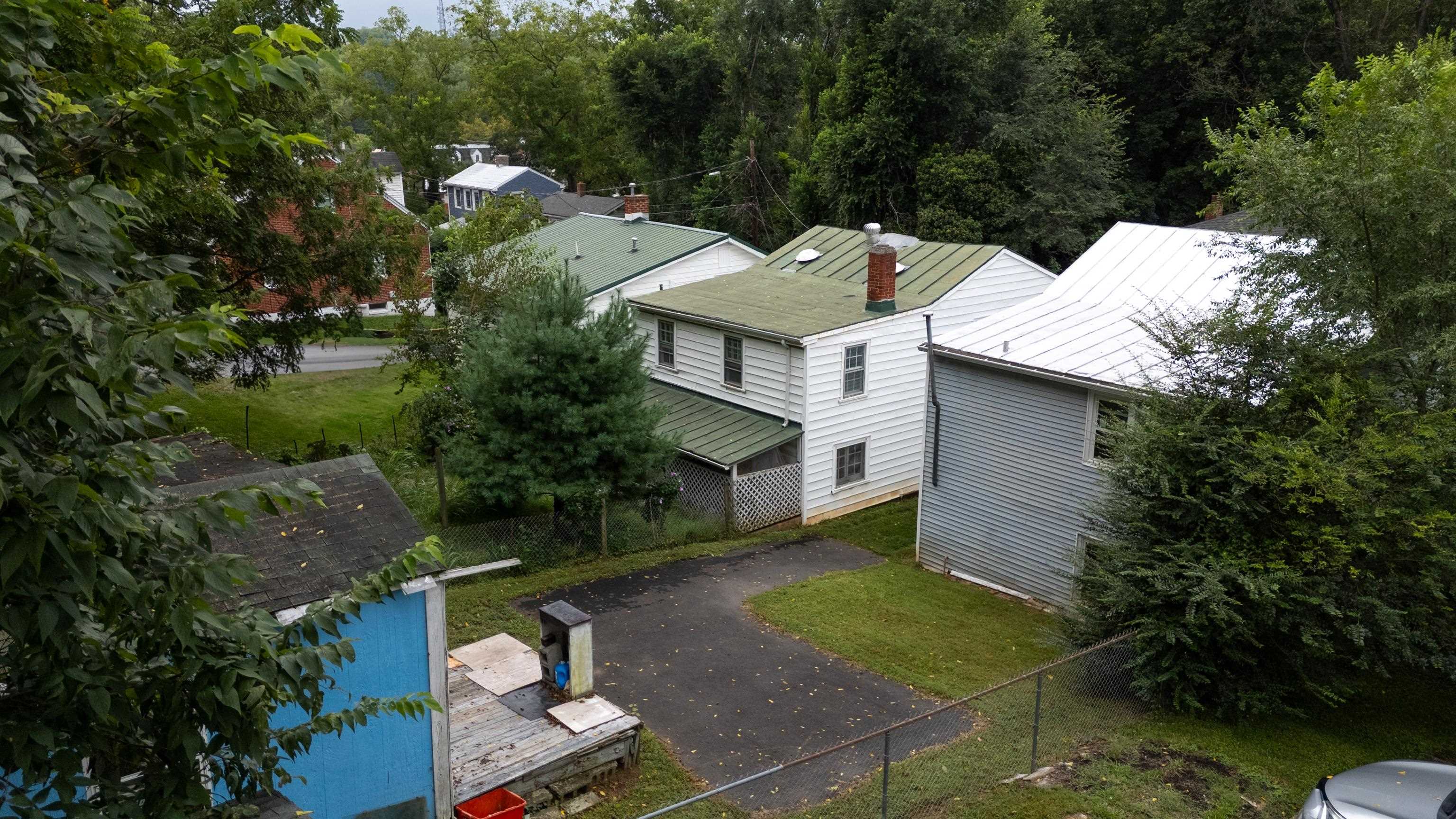 629 BAPTIST ST, STAUNTON, Virginia 24401, 2 Bedrooms Bedrooms, ,1 BathroomBathrooms,Residential,629 BAPTIST ST,668191 MLS # 668191