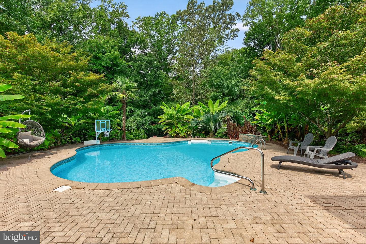 1013 HARRIS RD, VIRGINIA BEACH, Virginia 23452, ,Residential,For sale,1013 HARRIS RD,VAVB2000598 MLS # VAVB2000598