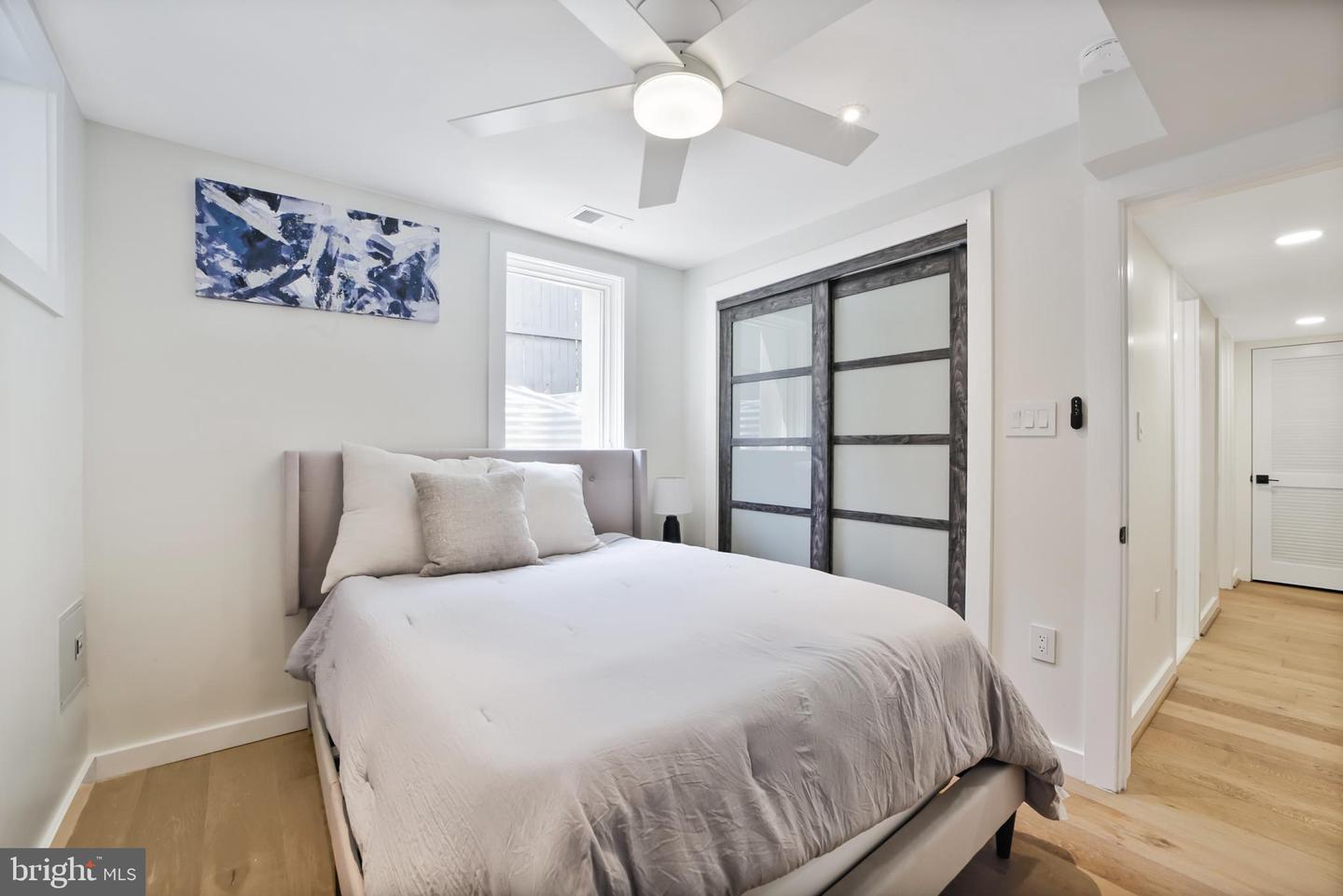 2806 FRANKLIN ST NE, WASHINGTON, District Of Columbia 20018, 6 Bedrooms Bedrooms, ,5 BathroomsBathrooms,Residential,For sale,2806 FRANKLIN ST NE,DCDC2216536 MLS # DCDC2216536