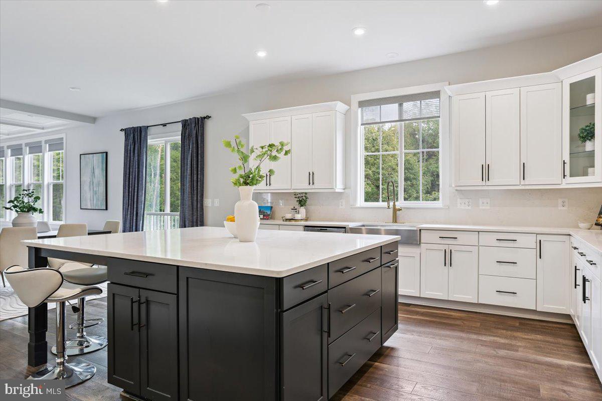 7386 SUGAR MAGNOLIA LOOP, GAINESVILLE, Virginia 20155, 5 Bedrooms Bedrooms, ,5 BathroomsBathrooms,Residential,For sale,7386 SUGAR MAGNOLIA LOOP,VAPW2102362 MLS # VAPW2102362