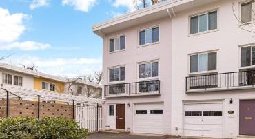 320 G ST SW, WASHINGTON, District Of Columbia 20024, 3 Bedrooms Bedrooms, ,1 BathroomBathrooms,Residential,For sale,320 G ST SW,DCDC2216512 MLS # DCDC2216512