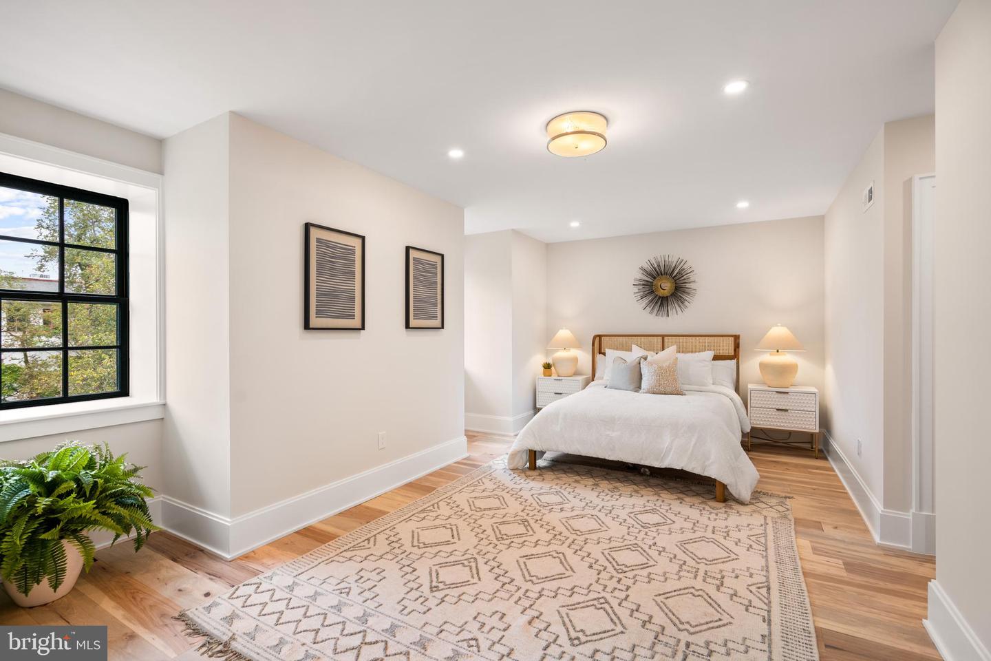 1744 LAMONT ST NW, WASHINGTON, District Of Columbia 20010, 5 Bedrooms Bedrooms, ,5 BathroomsBathrooms,Residential,For sale,1744 LAMONT ST NW,DCDC2216532 MLS # DCDC2216532