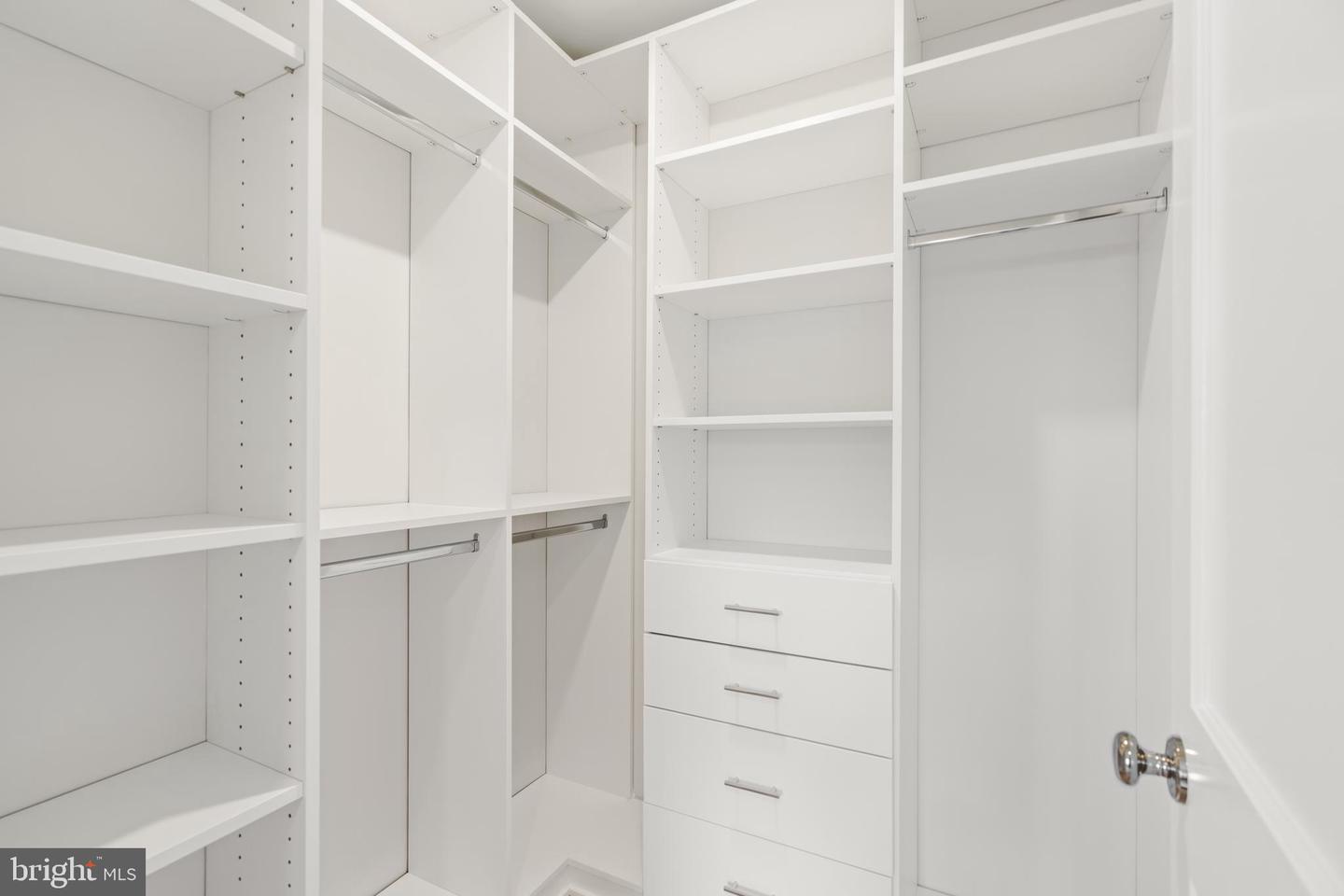 1744 LAMONT ST NW, WASHINGTON, District Of Columbia 20010, 5 Bedrooms Bedrooms, ,5 BathroomsBathrooms,Residential,For sale,1744 LAMONT ST NW,DCDC2216532 MLS # DCDC2216532