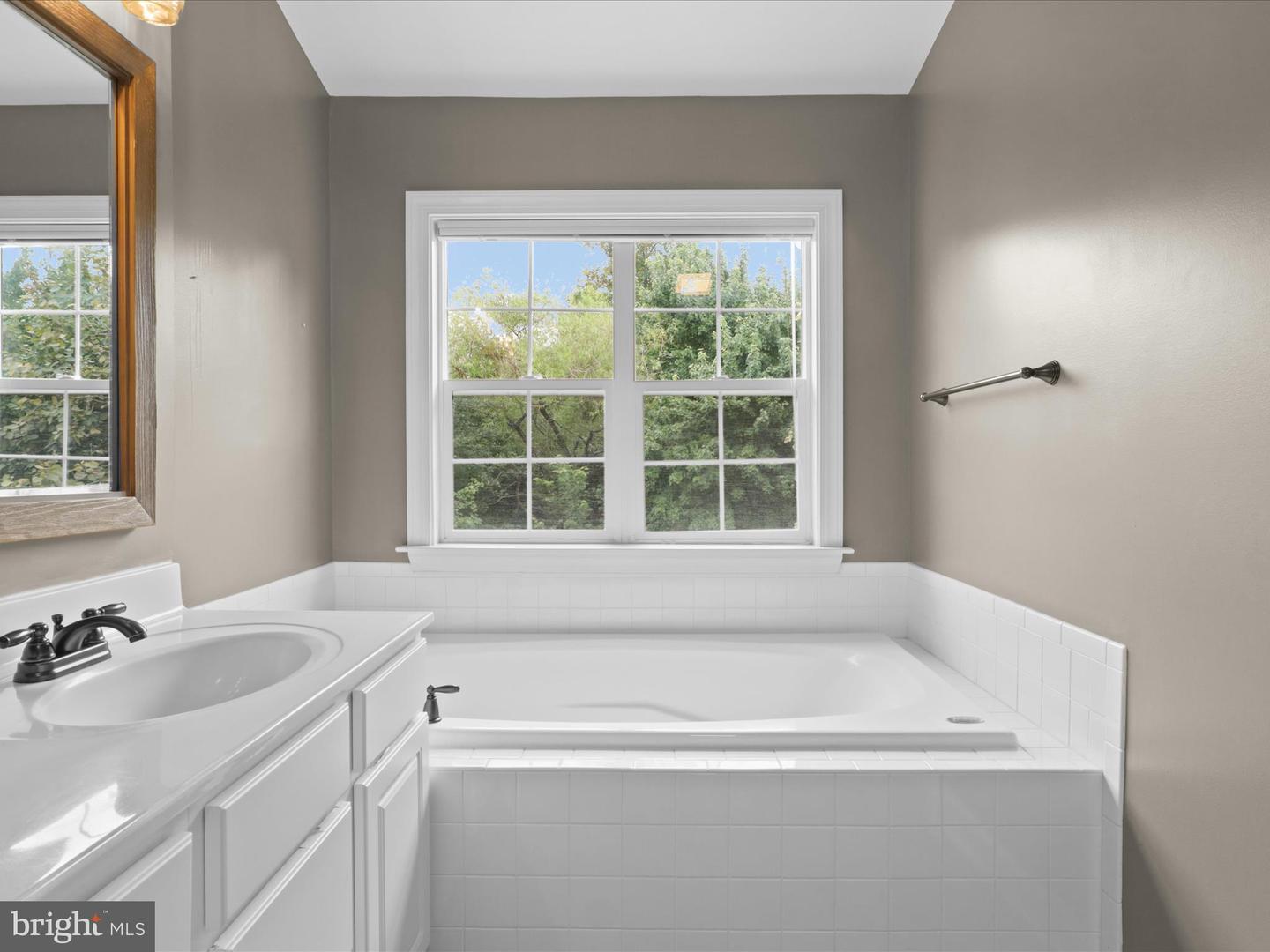 15678 AVOCET LOOP, WOODBRIDGE, Virginia 22191, 3 Bedrooms Bedrooms, ,3 BathroomsBathrooms,Residential,For sale,15678 AVOCET LOOP,VAPW2102360 MLS # VAPW2102360