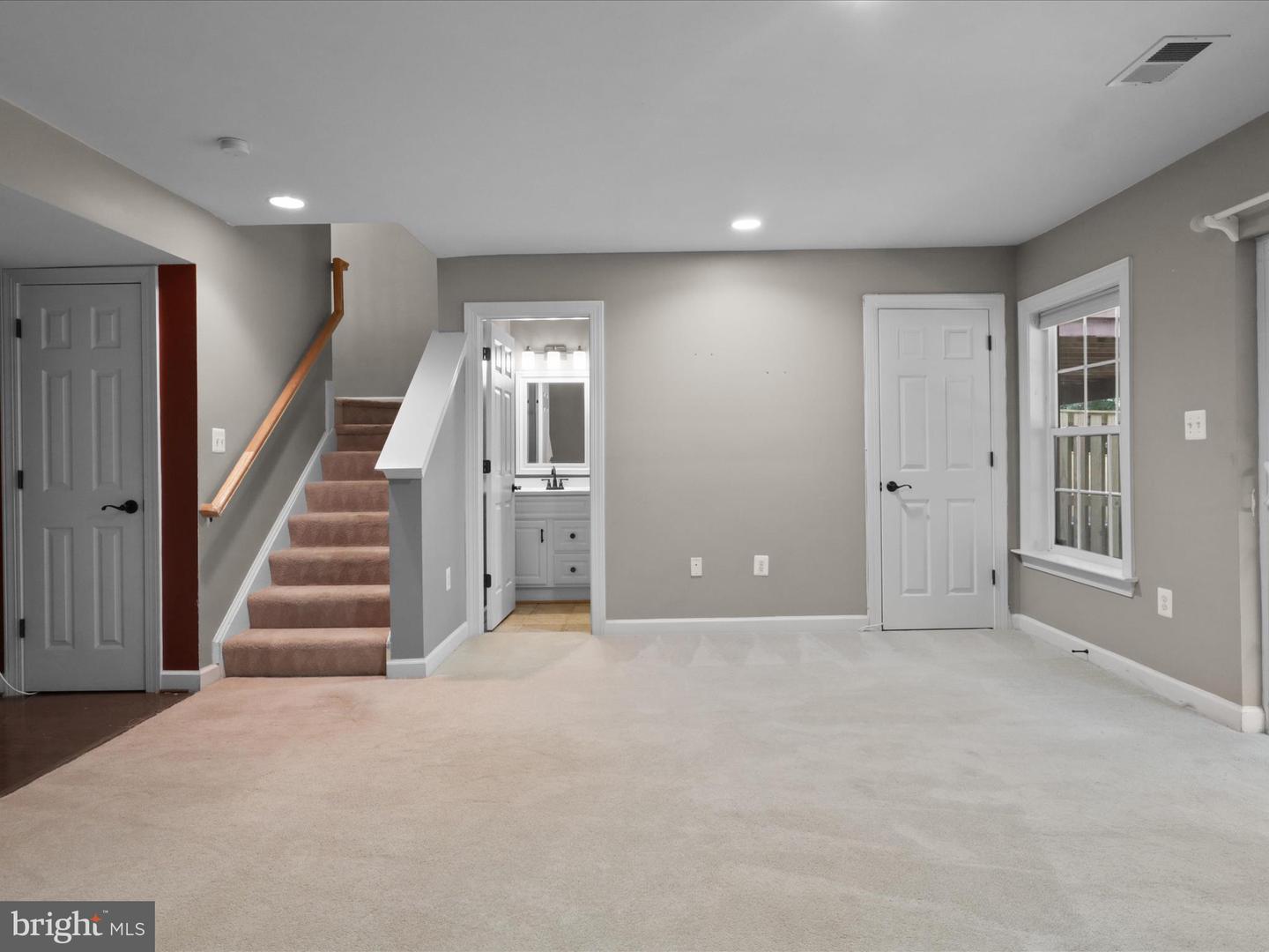 15678 AVOCET LOOP, WOODBRIDGE, Virginia 22191, 3 Bedrooms Bedrooms, ,3 BathroomsBathrooms,Residential,For sale,15678 AVOCET LOOP,VAPW2102360 MLS # VAPW2102360
