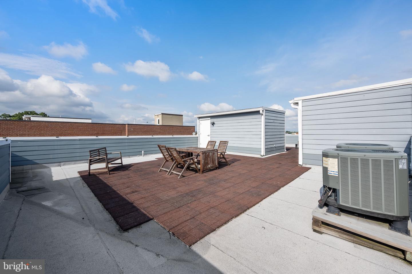 1920 3RD ST NE #5, WASHINGTON, District Of Columbia 20002, 3 Bedrooms Bedrooms, ,2 BathroomsBathrooms,Residential,For sale,1920 3RD ST NE #5,DCDC2216570 MLS # DCDC2216570