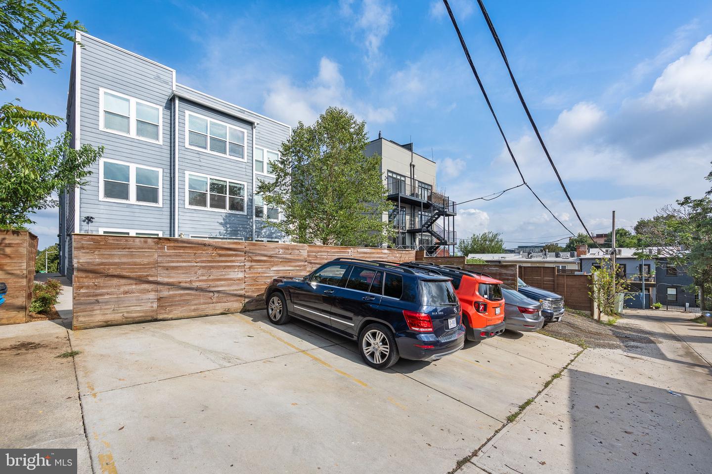 1920 3RD ST NE #5, WASHINGTON, District Of Columbia 20002, 3 Bedrooms Bedrooms, ,2 BathroomsBathrooms,Residential,For sale,1920 3RD ST NE #5,DCDC2216570 MLS # DCDC2216570