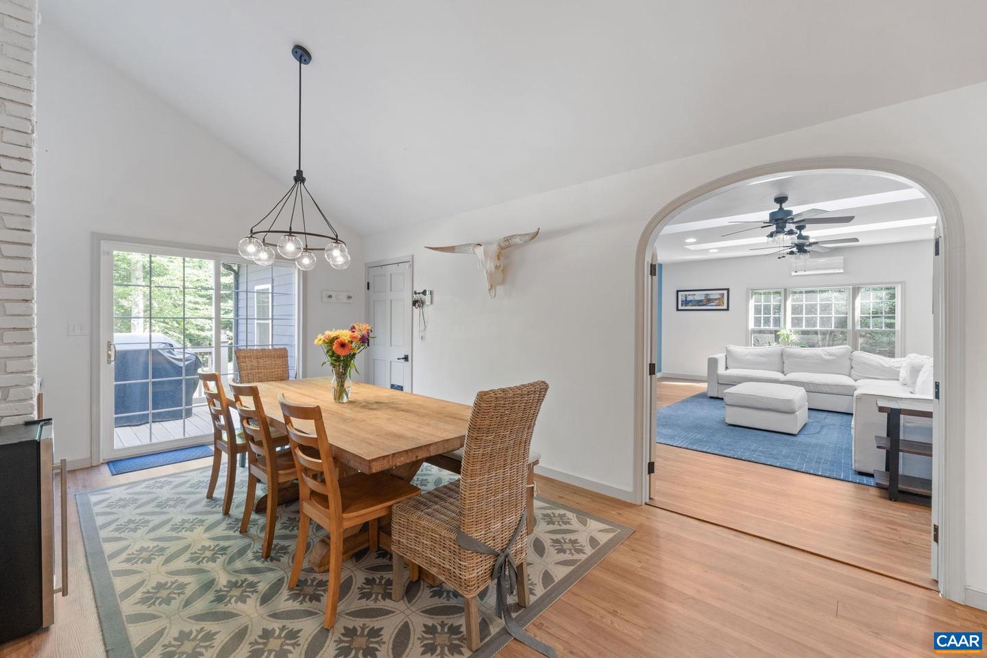 3908 STONY POINT RD, KESWICK, Virginia 22947, 3 Bedrooms Bedrooms, ,2 BathroomsBathrooms,Residential,For sale,3908 STONY POINT RD,668162 MLS # 668162