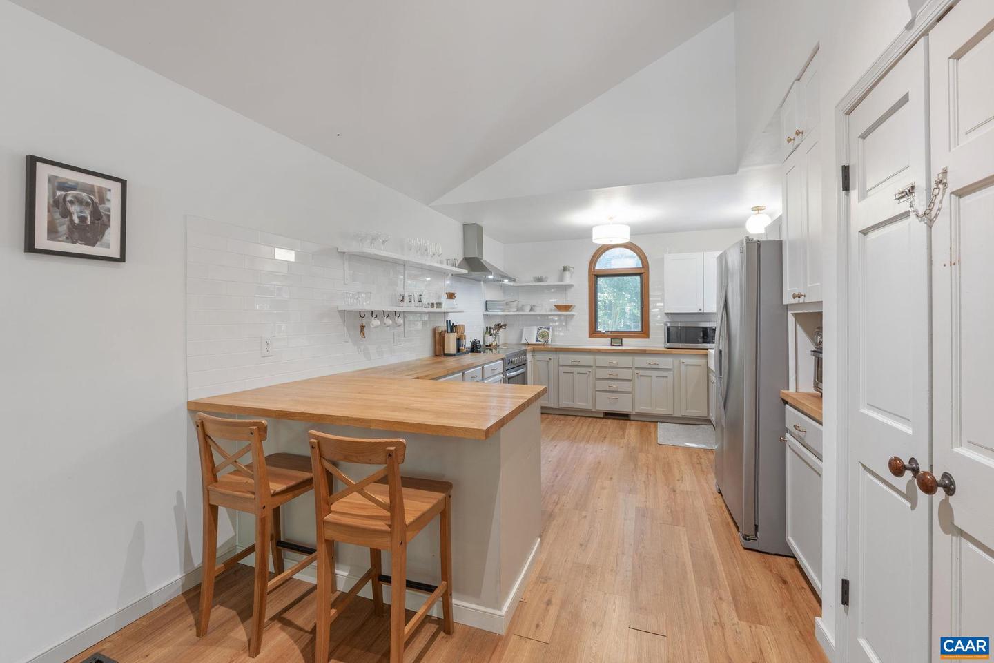 3908 STONY POINT RD, KESWICK, Virginia 22947, 3 Bedrooms Bedrooms, ,2 BathroomsBathrooms,Residential,For sale,3908 STONY POINT RD,668162 MLS # 668162