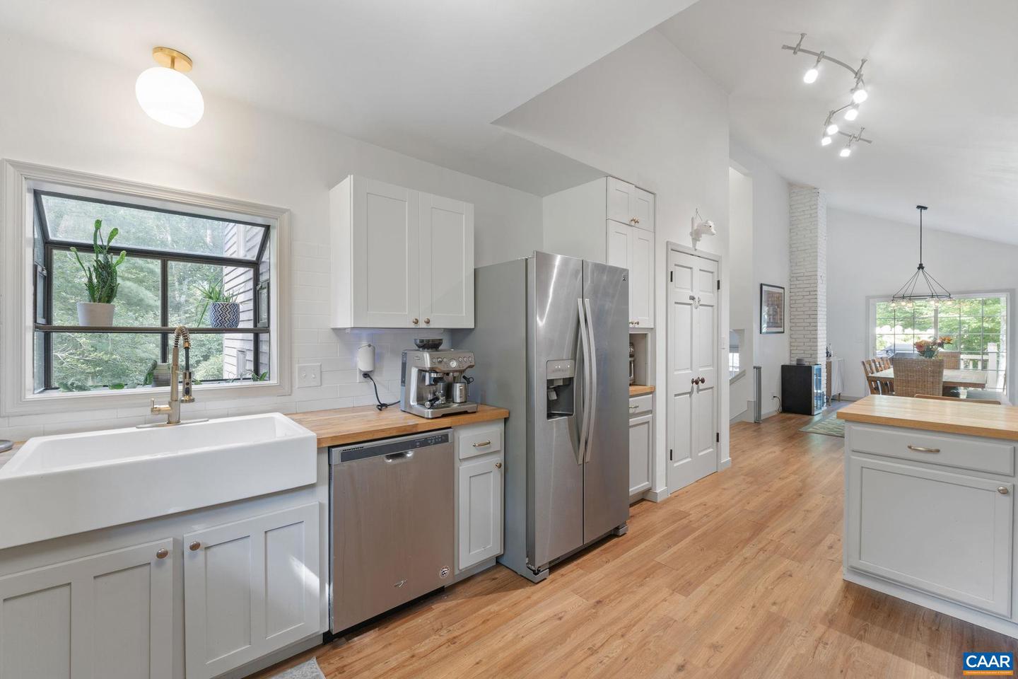 3908 STONY POINT RD, KESWICK, Virginia 22947, 3 Bedrooms Bedrooms, ,2 BathroomsBathrooms,Residential,For sale,3908 STONY POINT RD,668162 MLS # 668162