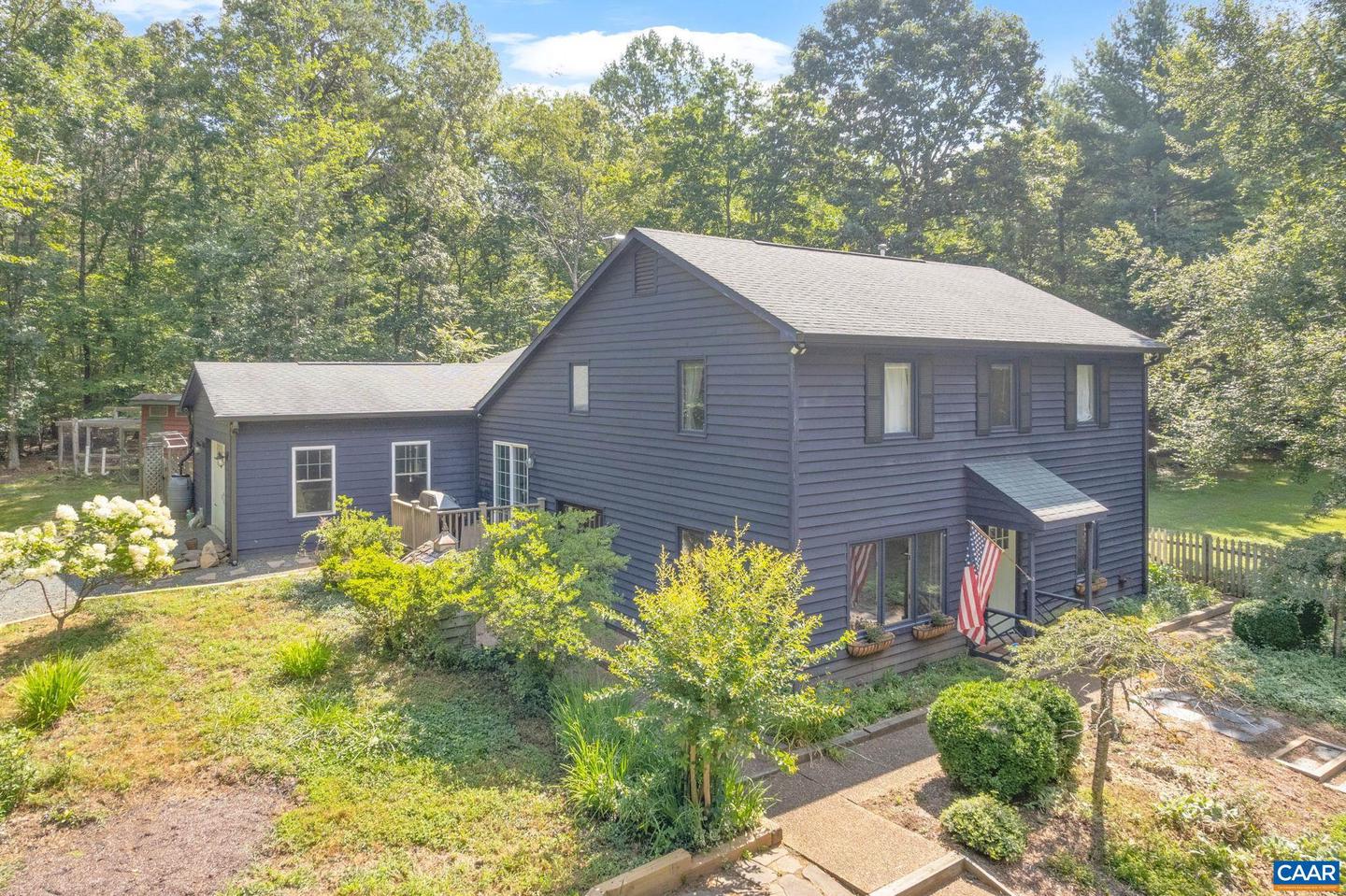 3908 STONY POINT RD, KESWICK, Virginia 22947, 3 Bedrooms Bedrooms, ,2 BathroomsBathrooms,Residential,For sale,3908 STONY POINT RD,668162 MLS # 668162