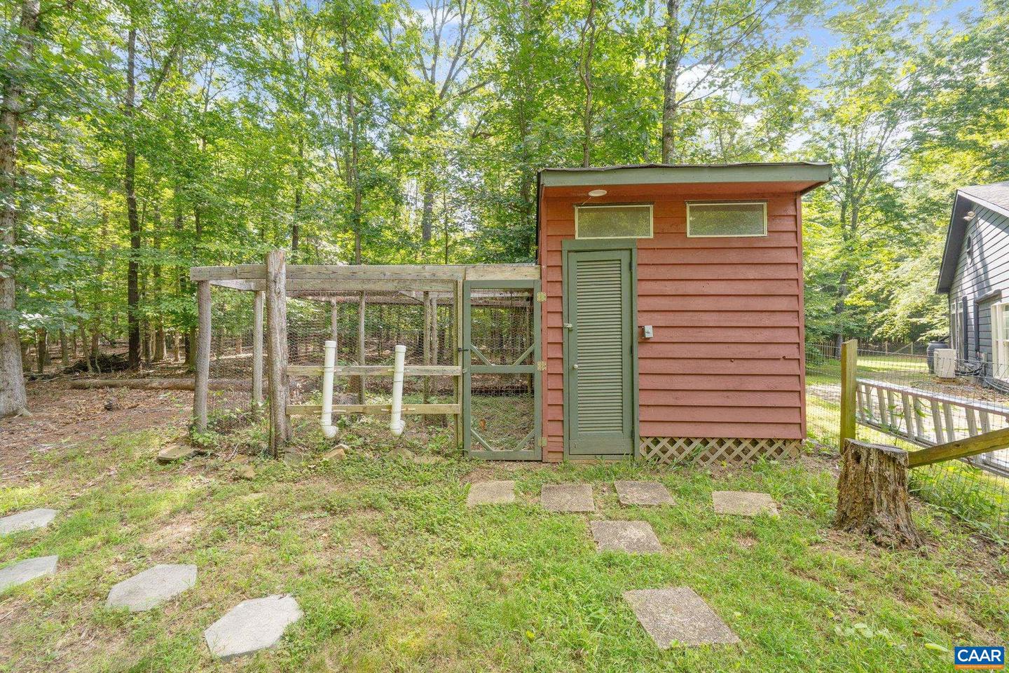 3908 STONY POINT RD, KESWICK, Virginia 22947, 3 Bedrooms Bedrooms, ,2 BathroomsBathrooms,Residential,For sale,3908 STONY POINT RD,668162 MLS # 668162