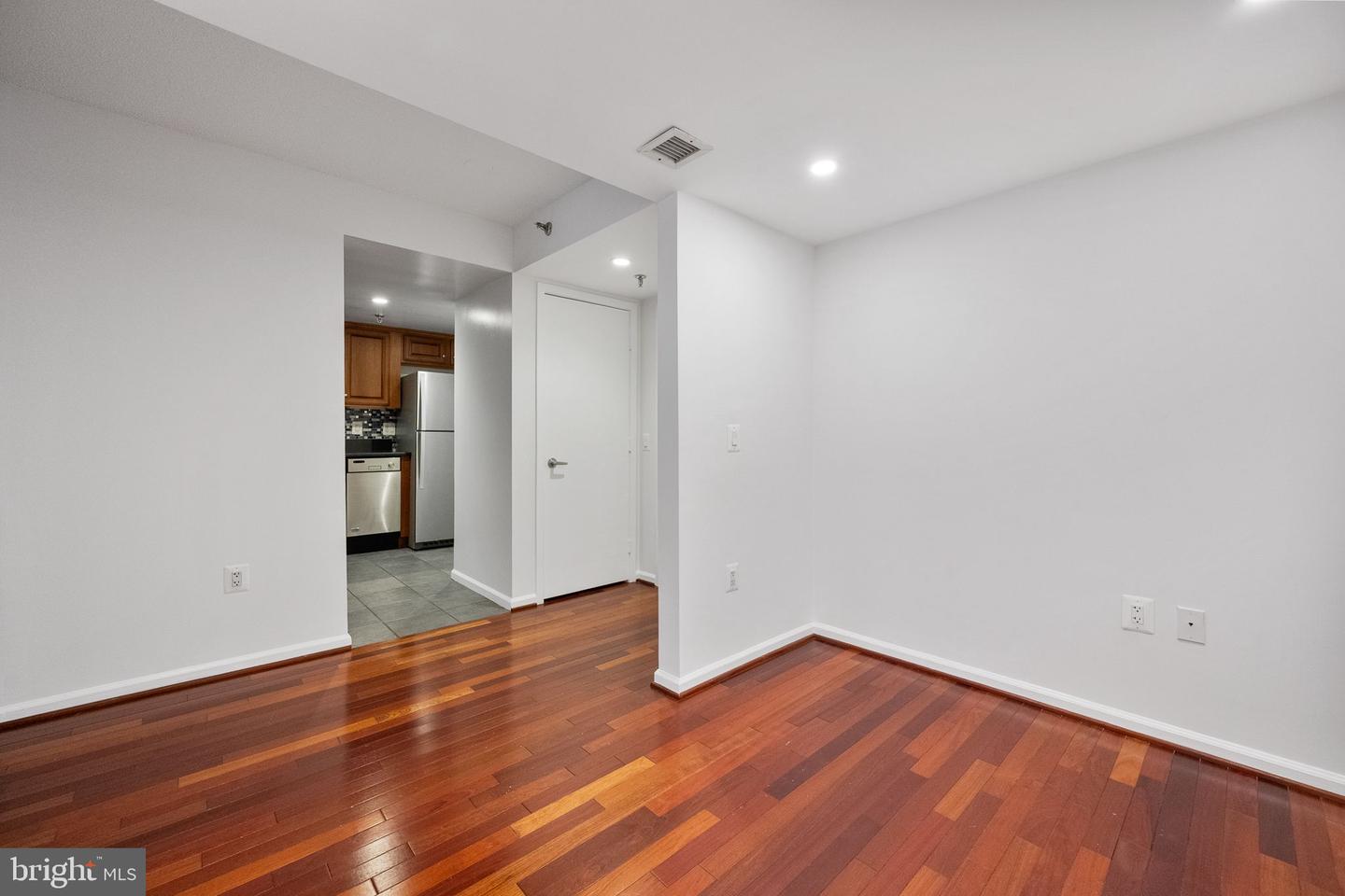 2311 M ST NW #705, WASHINGTON, District Of Columbia 20037, 2 Bedrooms Bedrooms, ,1 BathroomBathrooms,Residential,For sale,2311 M ST NW #705,DCDC2216588 MLS # DCDC2216588