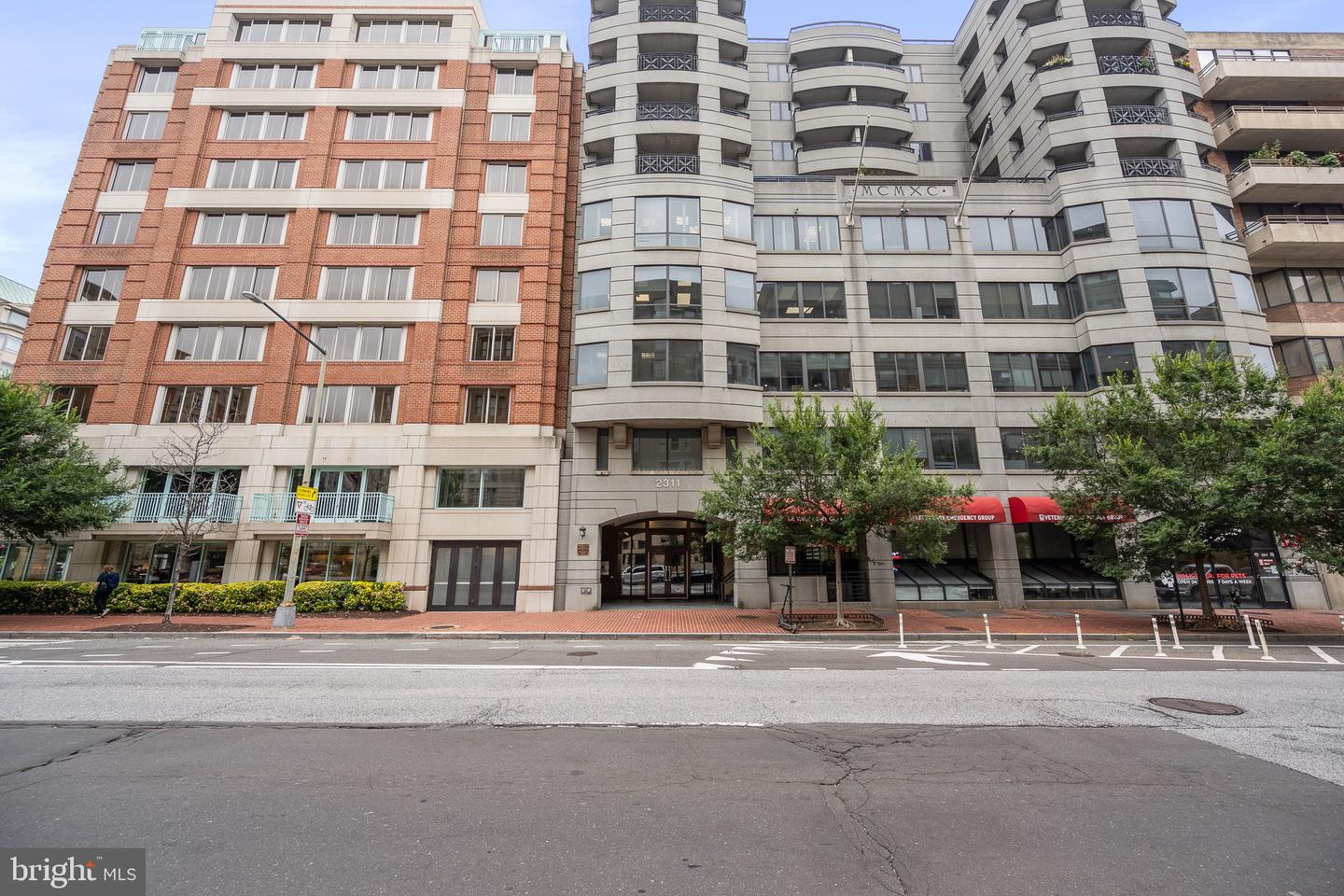 2311 M ST NW #705, WASHINGTON, District Of Columbia 20037, 2 Bedrooms Bedrooms, ,1 BathroomBathrooms,Residential,For sale,2311 M ST NW #705,DCDC2216588 MLS # DCDC2216588