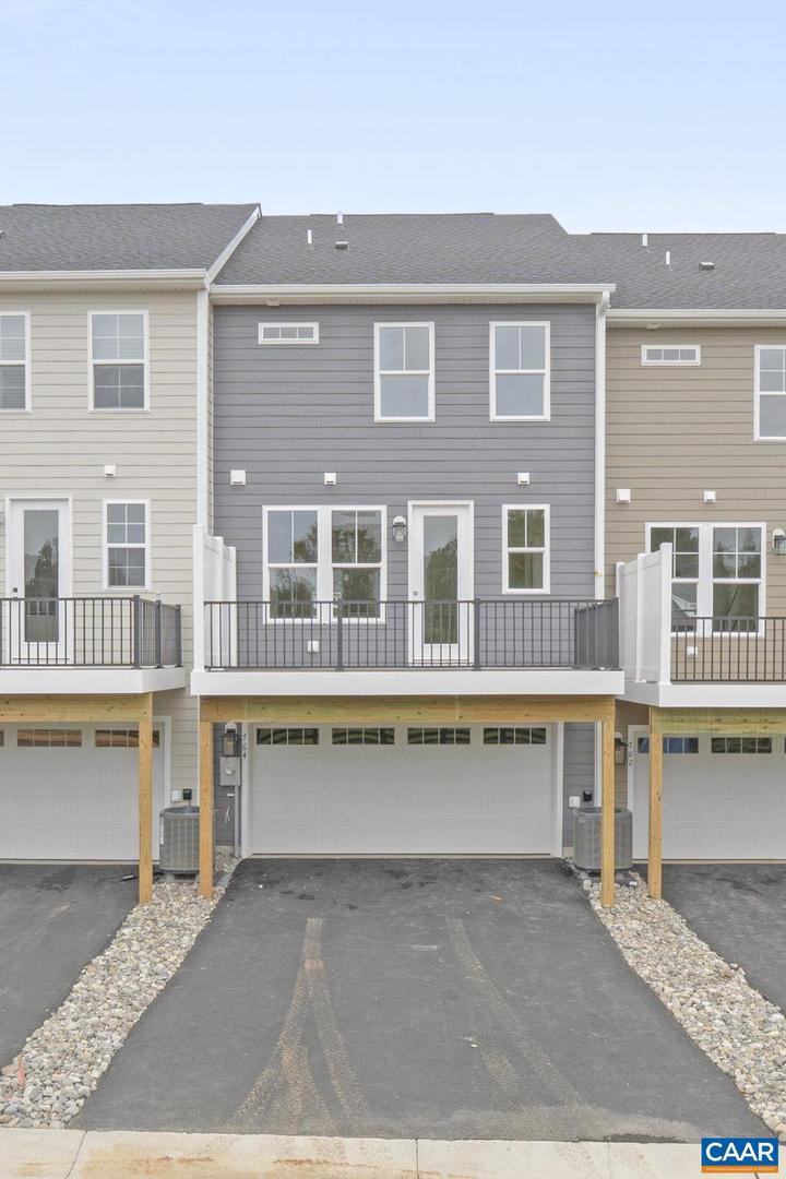 764 PARK RIDGE DR, CROZET, Virginia 22932, 4 Bedrooms Bedrooms, ,3 BathroomsBathrooms,Residential,For sale,764 PARK RIDGE DR,668167 MLS # 668167
