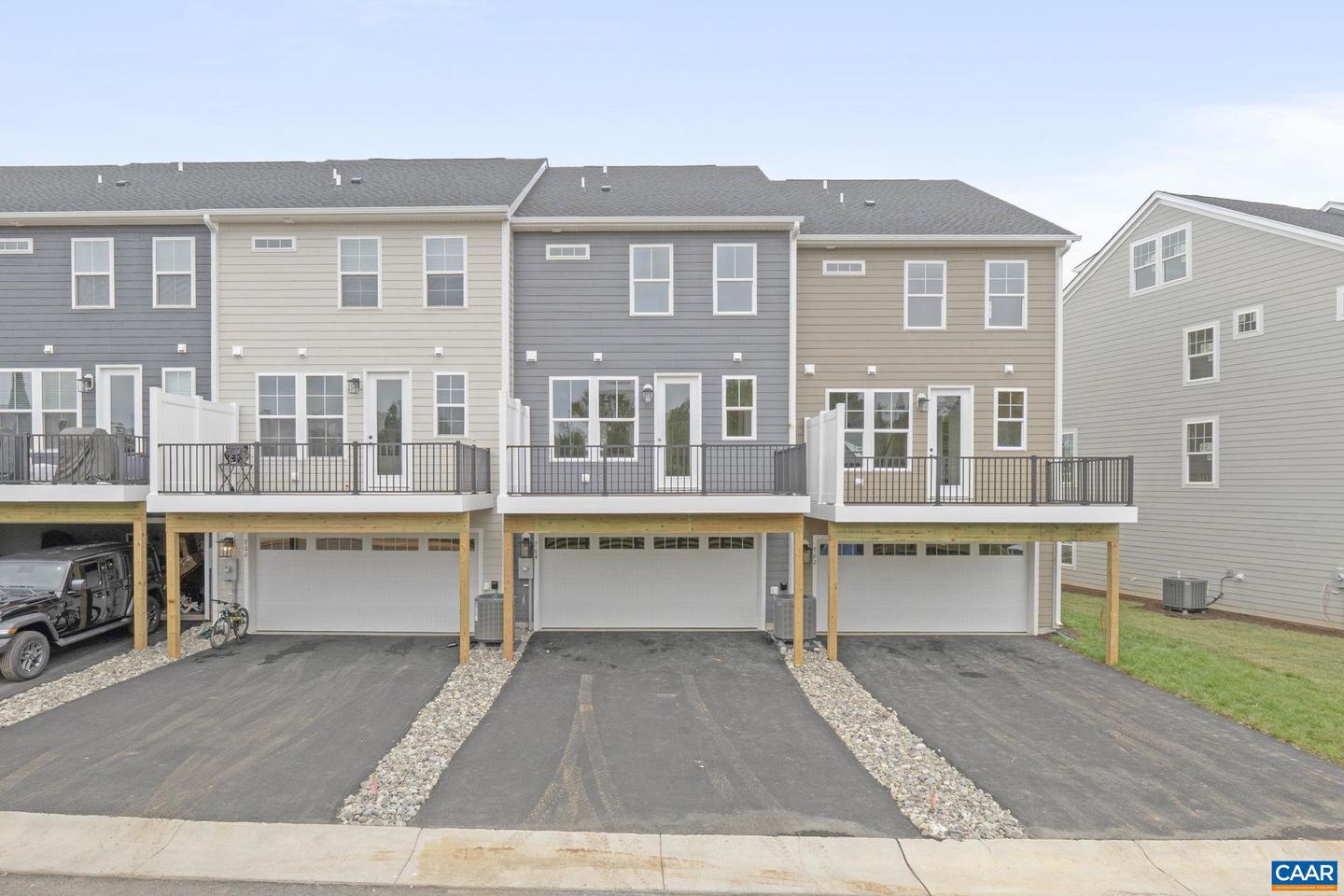 764 PARK RIDGE DR, CROZET, Virginia 22932, 4 Bedrooms Bedrooms, ,3 BathroomsBathrooms,Residential,For sale,764 PARK RIDGE DR,668167 MLS # 668167