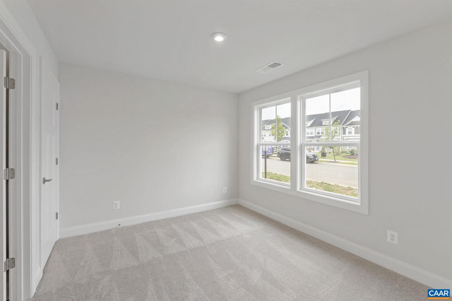 764 PARK RIDGE DR, CROZET, Virginia 22932, 4 Bedrooms Bedrooms, ,3 BathroomsBathrooms,Residential,For sale,764 PARK RIDGE DR,668167 MLS # 668167