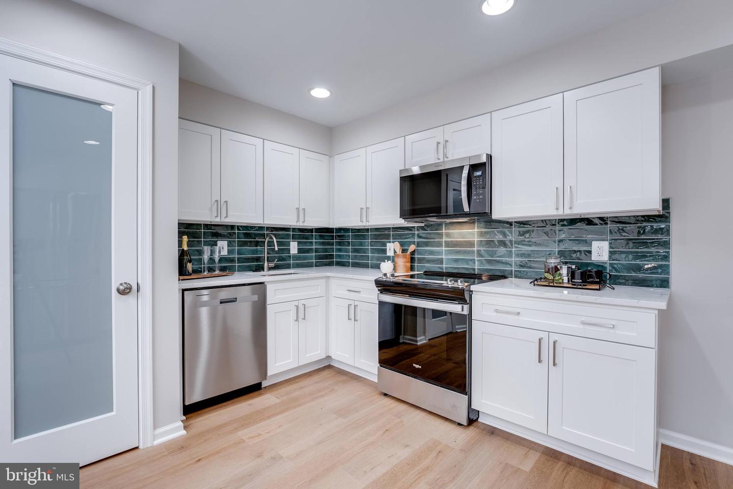 8702 PAPPAS WAY, ANNANDALE, Virginia 22003, 4 Bedrooms Bedrooms, ,2 BathroomsBathrooms,Residential,For sale,8702 PAPPAS WAY,VAFX2263054 MLS # VAFX2263054