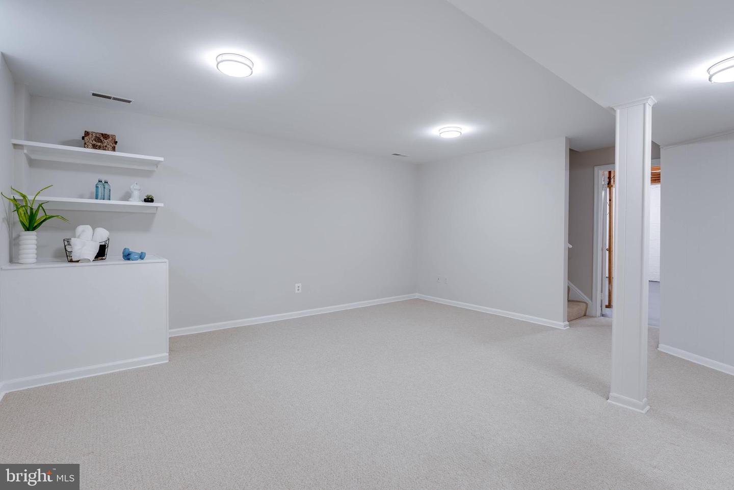 8702 PAPPAS WAY, ANNANDALE, Virginia 22003, 4 Bedrooms Bedrooms, ,2 BathroomsBathrooms,Residential,For sale,8702 PAPPAS WAY,VAFX2263054 MLS # VAFX2263054