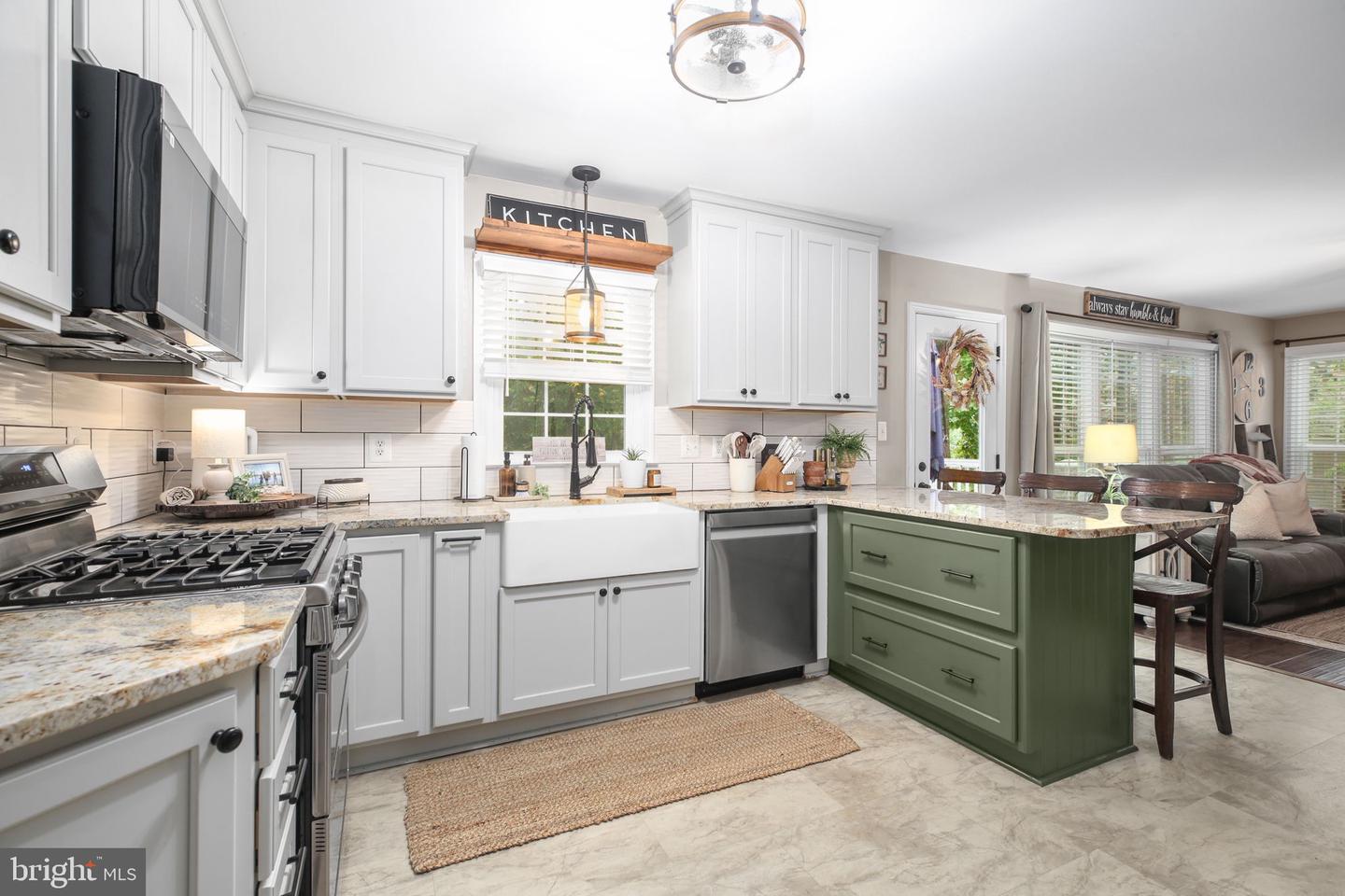 13301 WILLOW POINT DR, FREDERICKSBURG, Virginia 22408, 5 Bedrooms Bedrooms, 9 Rooms Rooms,3 BathroomsBathrooms,Residential,For sale,13301 WILLOW POINT DR,VASP2035772 MLS # VASP2035772