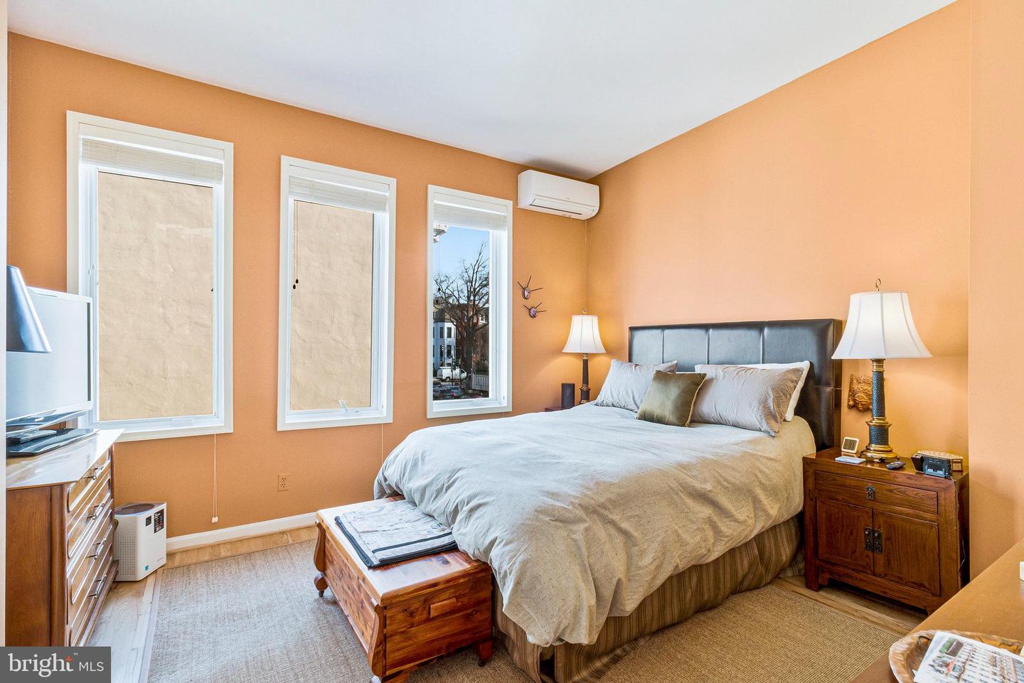 1501 CHURCH ST NW, WASHINGTON, District Of Columbia 20005, 3 Bedrooms Bedrooms, ,2 BathroomsBathrooms,Residential,For sale,1501 CHURCH ST NW,DCDC2216616 MLS # DCDC2216616