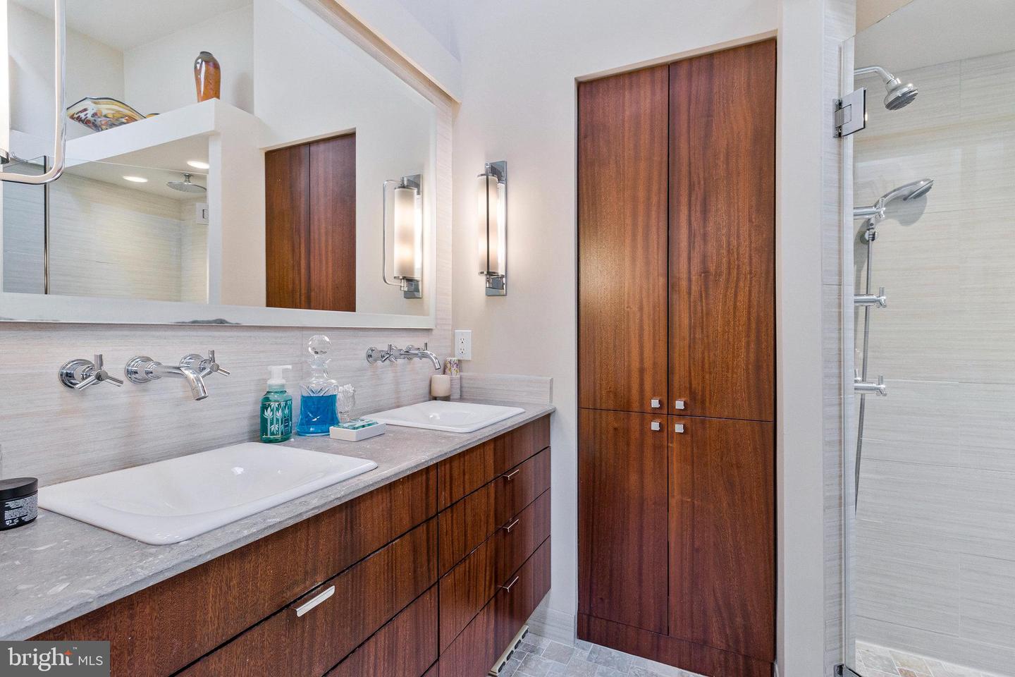1501 CHURCH ST NW, WASHINGTON, District Of Columbia 20005, 3 Bedrooms Bedrooms, ,2 BathroomsBathrooms,Residential,For sale,1501 CHURCH ST NW,DCDC2216616 MLS # DCDC2216616