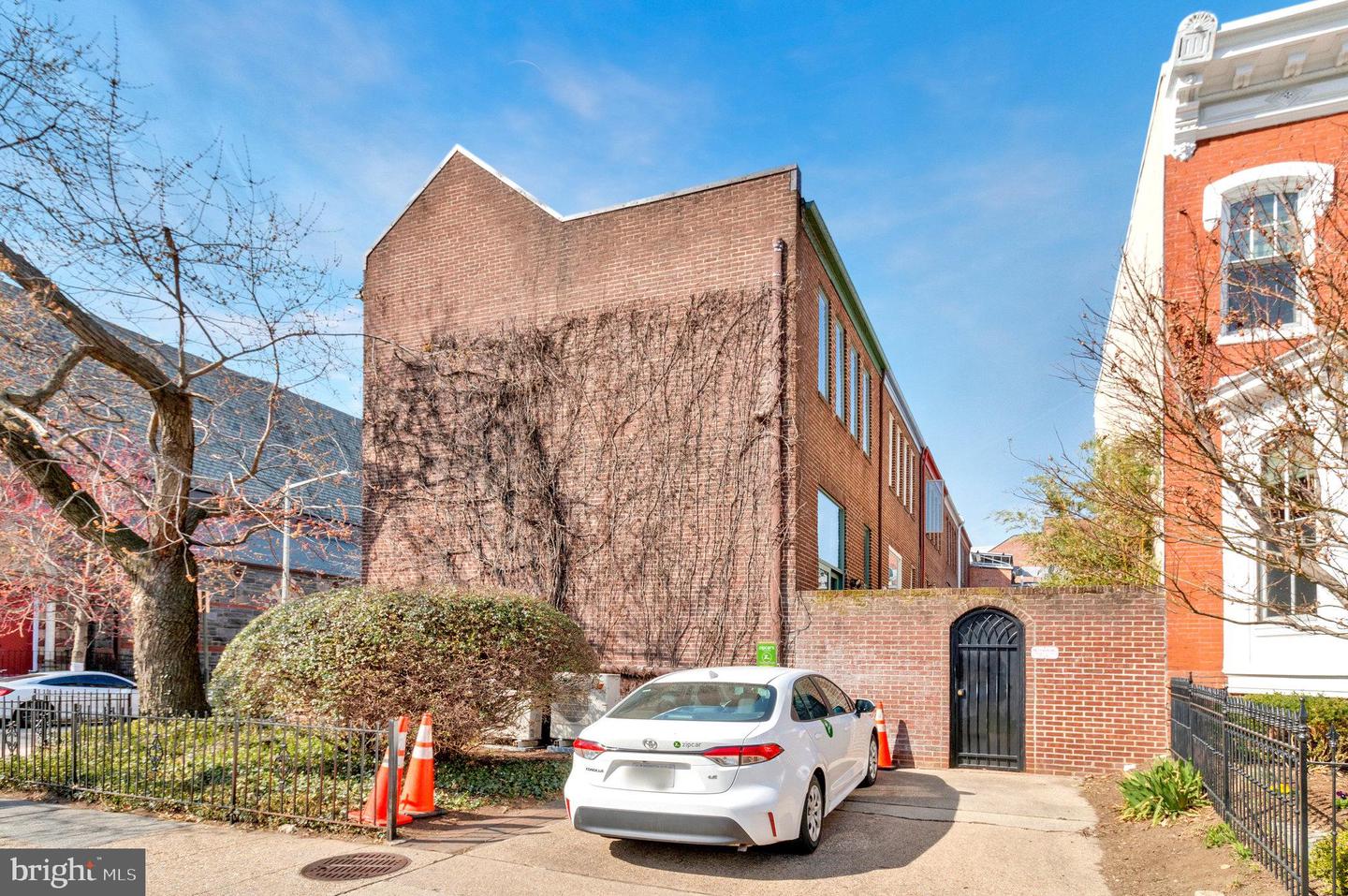1501 CHURCH ST NW, WASHINGTON, District Of Columbia 20005, 3 Bedrooms Bedrooms, ,2 BathroomsBathrooms,Residential,For sale,1501 CHURCH ST NW,DCDC2216616 MLS # DCDC2216616