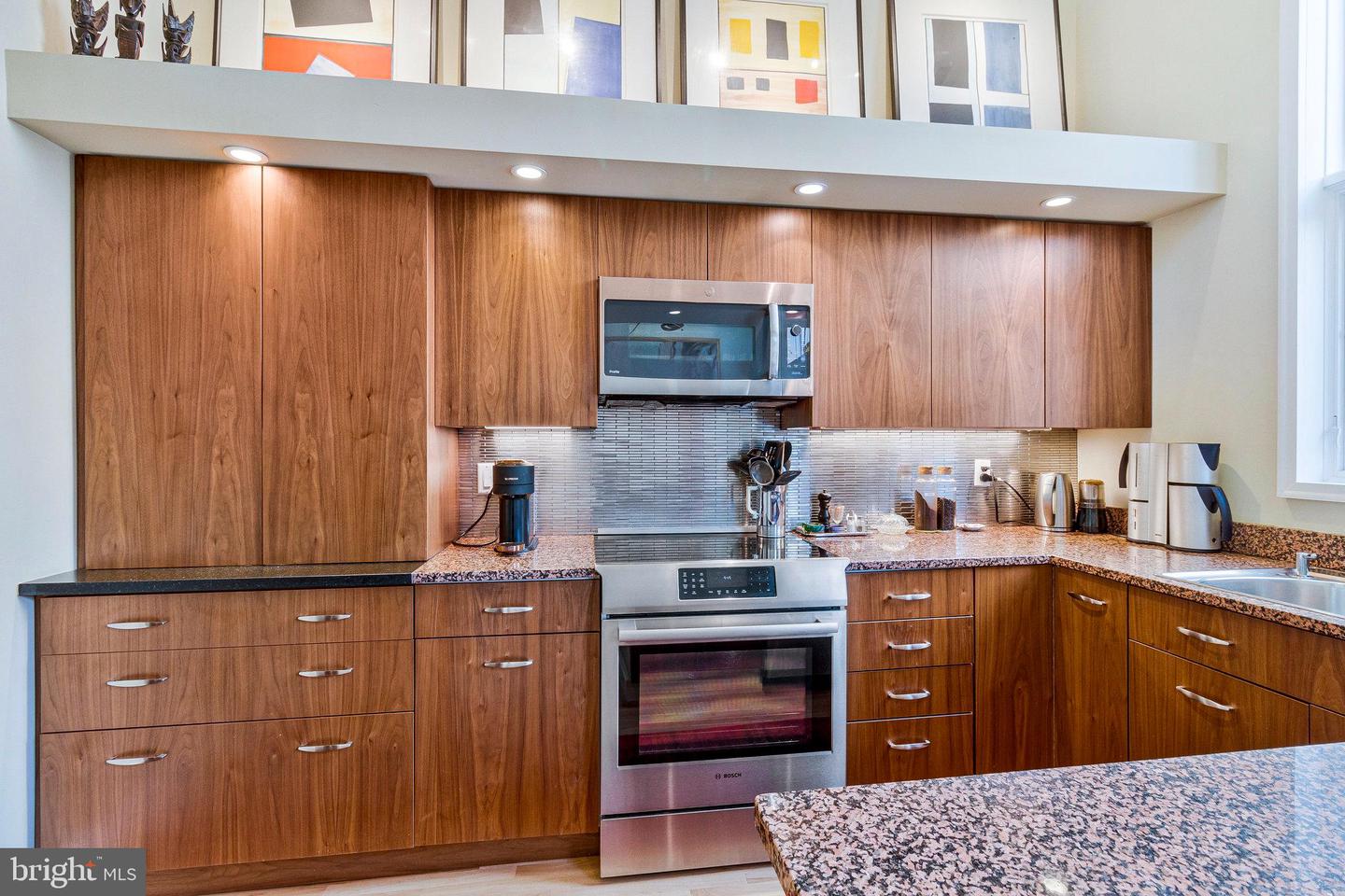 1501 CHURCH ST NW, WASHINGTON, District Of Columbia 20005, 3 Bedrooms Bedrooms, ,2 BathroomsBathrooms,Residential,For sale,1501 CHURCH ST NW,DCDC2216616 MLS # DCDC2216616