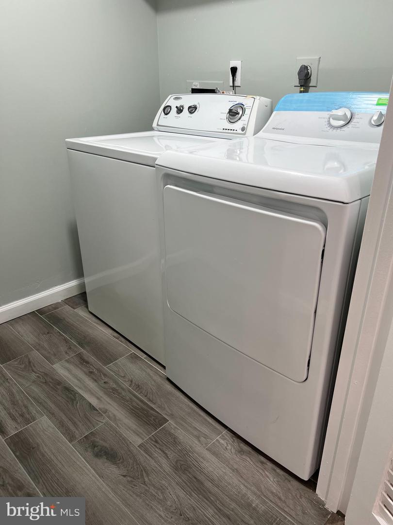 9730 KINGSBRIDGE DR #202, FAIRFAX, Virginia 22031, 2 Bedrooms Bedrooms, ,1 BathroomBathrooms,Residential,For sale,9730 KINGSBRIDGE DR #202,VAFX2263072 MLS # VAFX2263072 9730 KINGSBRIDGE DR #202, FAIRFAX, Virginia 22031, 2 Bedrooms Bedrooms, ,1 BathroomBathrooms,Residential,For sale,9730 KINGSBRIDGE DR #202,VAFX2263072 MLS # VAFX2263072