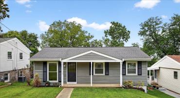 329 S WINCHESTER AVE, WAYNESBORO, Virginia 22980, 3 Bedrooms Bedrooms, ,1 BathroomBathrooms,Residential,329 S WINCHESTER AVE,668192 MLS # 668192