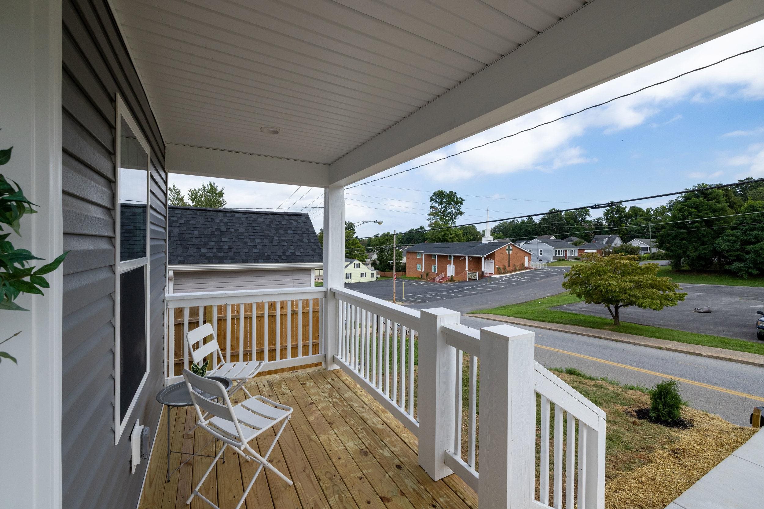418 GRUBERT AVE, STAUNTON, Virginia 24401, 3 Bedrooms Bedrooms, ,2 BathroomsBathrooms,Residential,418 GRUBERT AVE,668201 MLS # 668201