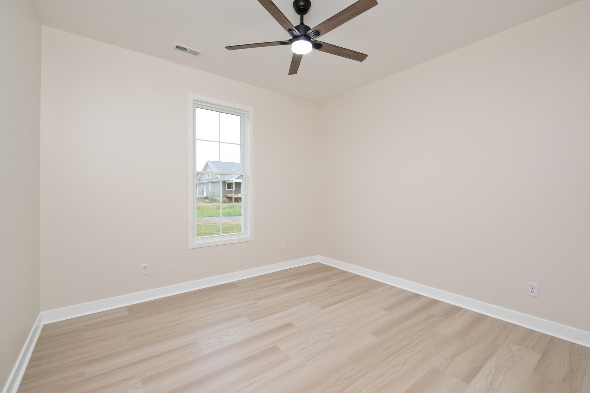 10260 DALMATIAN DR, MCGAHEYSVILLE, Virginia 22840, 4 Bedrooms Bedrooms, ,3 BathroomsBathrooms,Residential,10260 DALMATIAN DR,668203 MLS # 668203