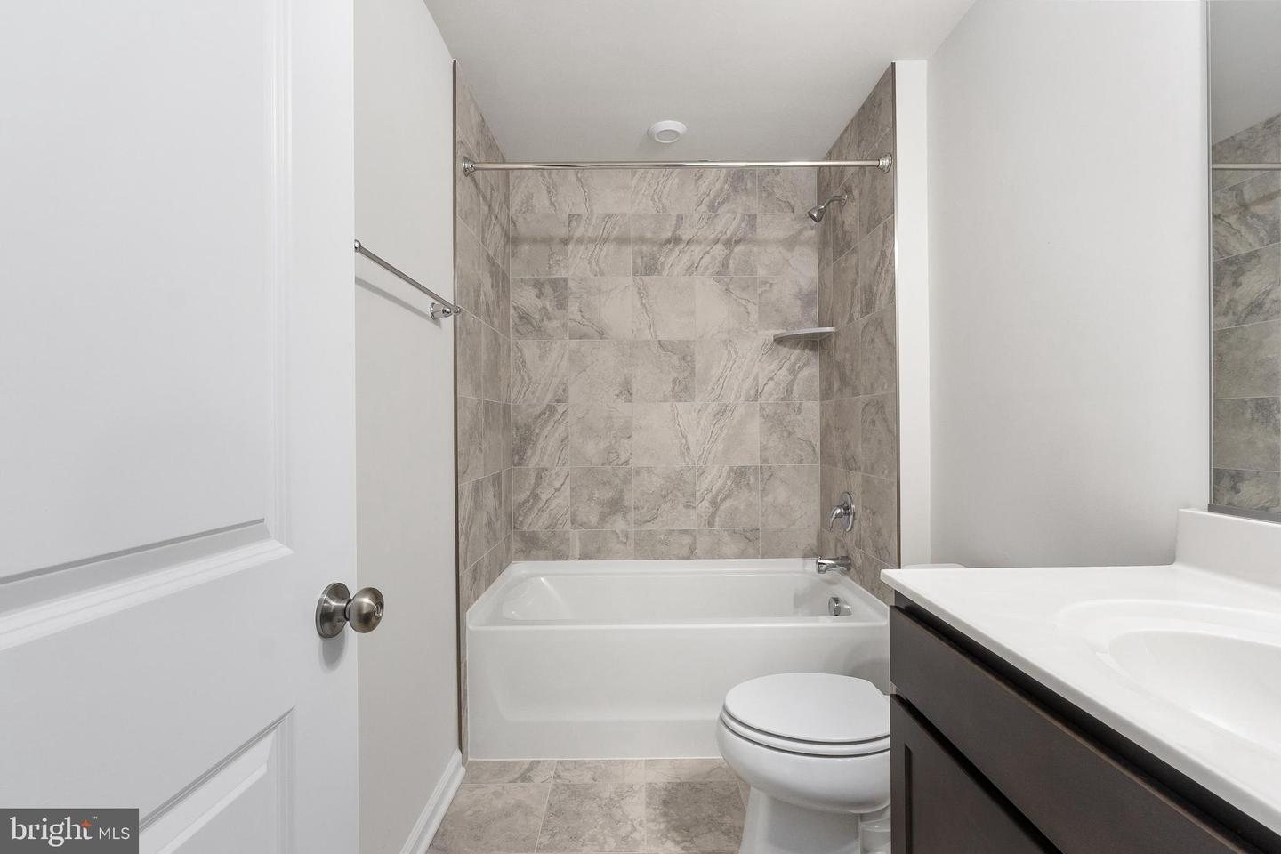 10623 AFTON GROVE CT, FREDERICKSBURG, Virginia 22408, 3 Bedrooms Bedrooms, ,3 BathroomsBathrooms,Residential,For sale,10623 AFTON GROVE CT,VASP2031632 MLS # VASP2031632