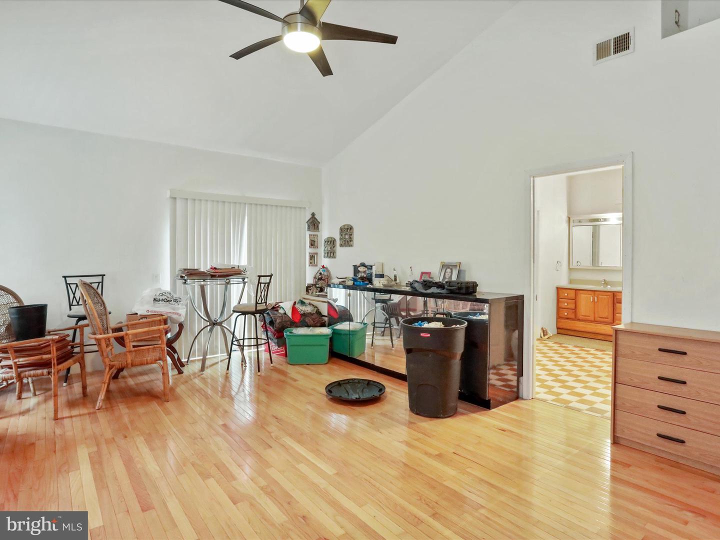 525 ROLLING ROCK RD, STAR TANNERY, Virginia 22654, 4 Bedrooms Bedrooms, ,4 BathroomsBathrooms,Residential,For sale,525 ROLLING ROCK RD,VASH2011418 MLS # VASH2011418