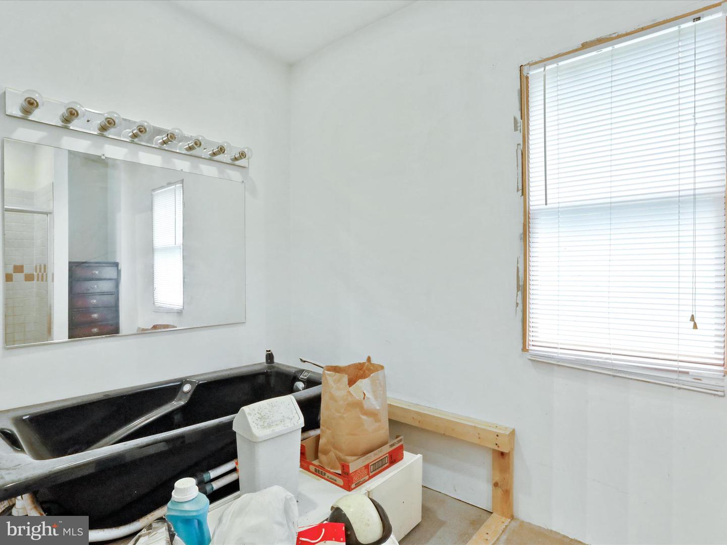 525 ROLLING ROCK RD, STAR TANNERY, Virginia 22654, 4 Bedrooms Bedrooms, ,4 BathroomsBathrooms,Residential,For sale,525 ROLLING ROCK RD,VASH2011418 MLS # VASH2011418
