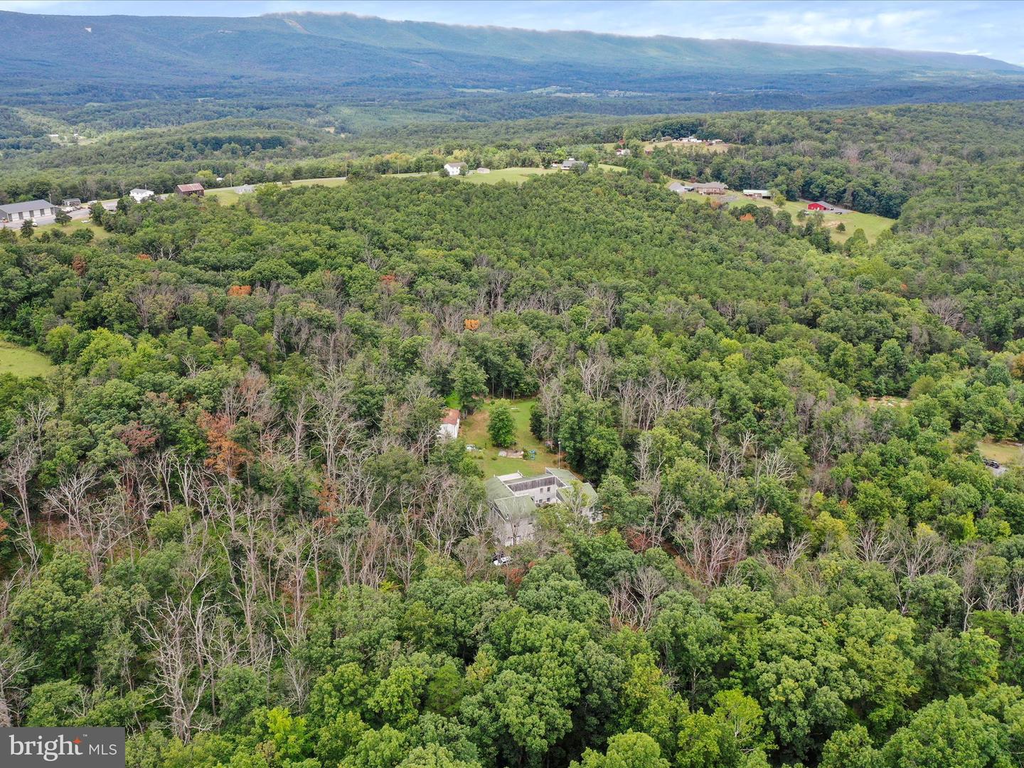 525 ROLLING ROCK RD, STAR TANNERY, Virginia 22654, 4 Bedrooms Bedrooms, ,4 BathroomsBathrooms,Residential,For sale,525 ROLLING ROCK RD,VASH2011418 MLS # VASH2011418