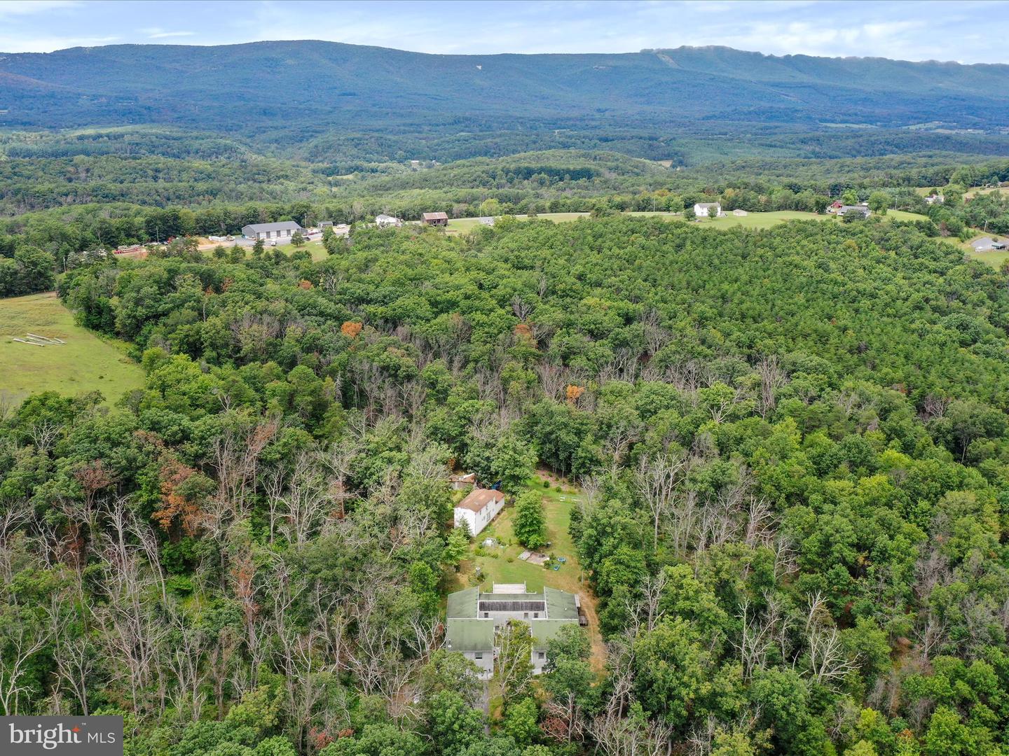 525 ROLLING ROCK RD, STAR TANNERY, Virginia 22654, 4 Bedrooms Bedrooms, ,4 BathroomsBathrooms,Residential,For sale,525 ROLLING ROCK RD,VASH2011418 MLS # VASH2011418