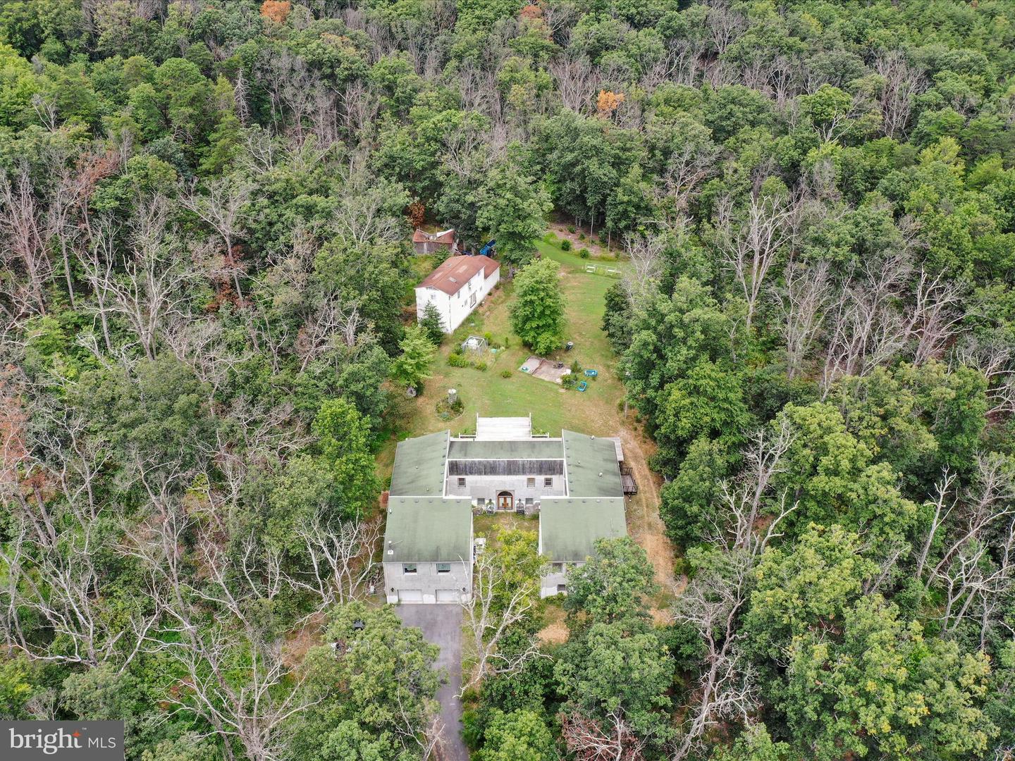 525 ROLLING ROCK RD, STAR TANNERY, Virginia 22654, 4 Bedrooms Bedrooms, ,4 BathroomsBathrooms,Residential,For sale,525 ROLLING ROCK RD,VASH2011418 MLS # VASH2011418