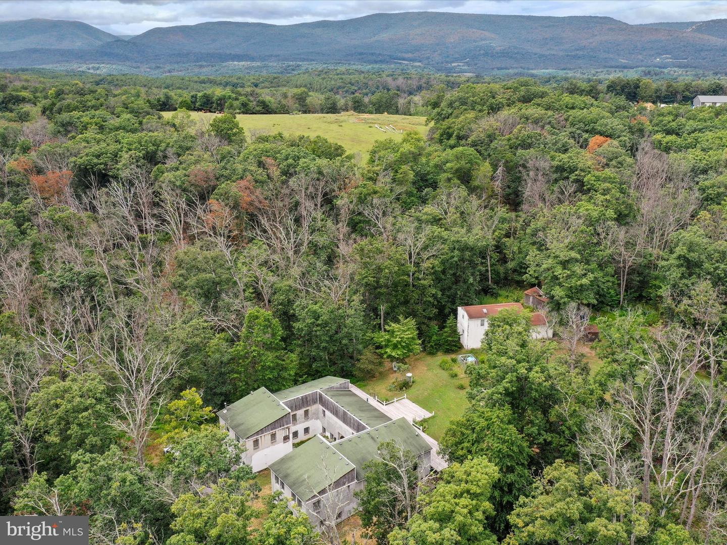 525 ROLLING ROCK RD, STAR TANNERY, Virginia 22654, 4 Bedrooms Bedrooms, ,4 BathroomsBathrooms,Residential,For sale,525 ROLLING ROCK RD,VASH2011418 MLS # VASH2011418