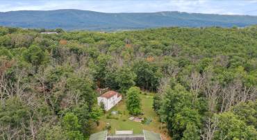 525 ROLLING ROCK RD, STAR TANNERY, Virginia 22654, 4 Bedrooms Bedrooms, ,4 BathroomsBathrooms,Residential,For sale,525 ROLLING ROCK RD,VASH2011418 MLS # VASH2011418