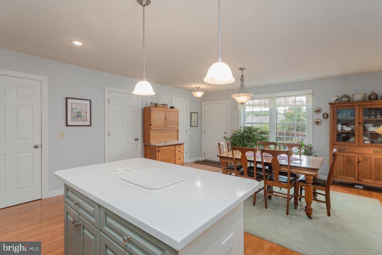 1966 BUTTONWOOD CT, HARRISONBURG, Virginia 22802, 3 Bedrooms Bedrooms, ,3 BathroomsBathrooms,Residential,For sale,1966 BUTTONWOOD CT,VAHC2000432 MLS # VAHC2000432