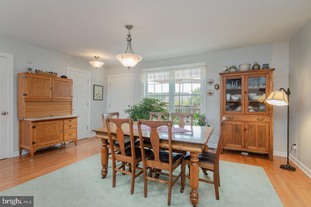 1966 BUTTONWOOD CT, HARRISONBURG, Virginia 22802, 3 Bedrooms Bedrooms, ,3 BathroomsBathrooms,Residential,For sale,1966 BUTTONWOOD CT,VAHC2000432 MLS # VAHC2000432