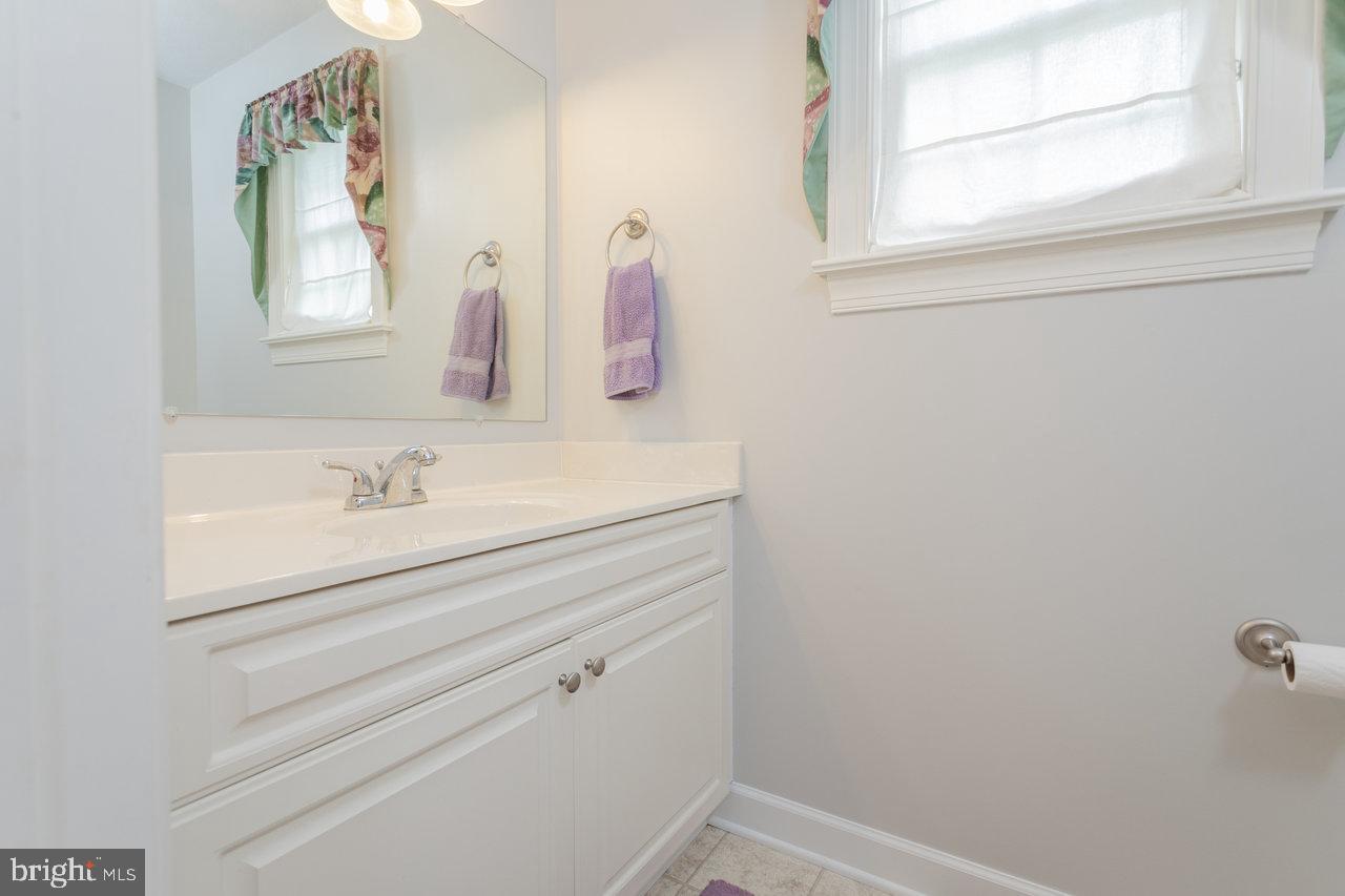 1966 BUTTONWOOD CT, HARRISONBURG, Virginia 22802, 3 Bedrooms Bedrooms, ,3 BathroomsBathrooms,Residential,For sale,1966 BUTTONWOOD CT,VAHC2000432 MLS # VAHC2000432