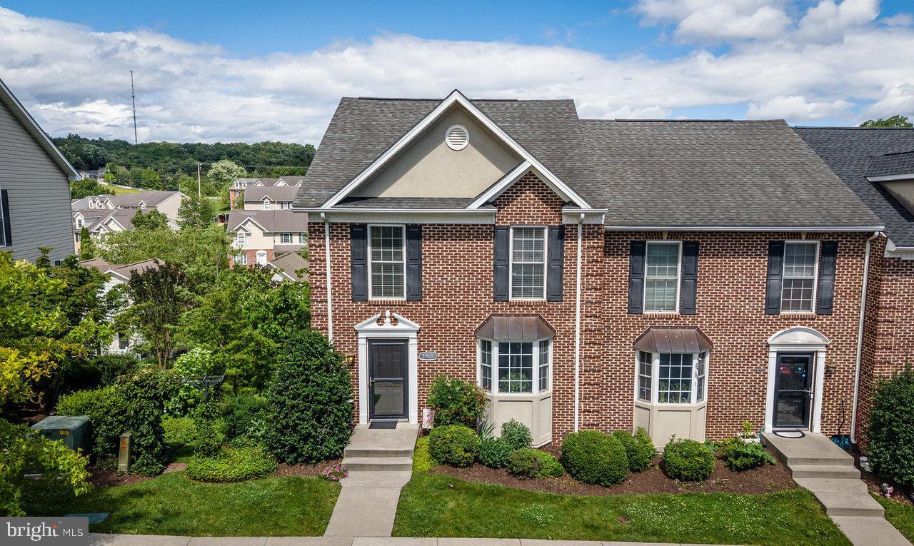 1966 BUTTONWOOD CT, HARRISONBURG, Virginia 22802, 3 Bedrooms Bedrooms, ,3 BathroomsBathrooms,Residential,For sale,1966 BUTTONWOOD CT,VAHC2000432 MLS # VAHC2000432